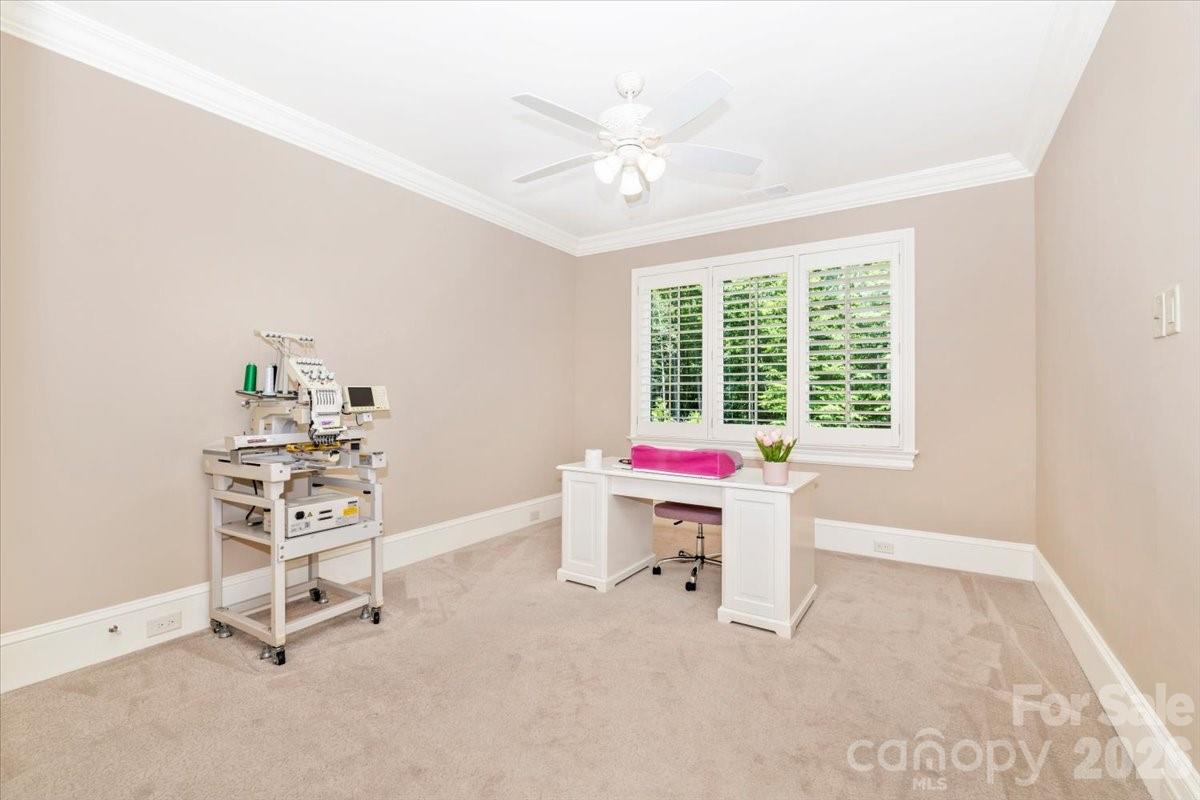 8100 Skye Lochs Drive — Waxhaw