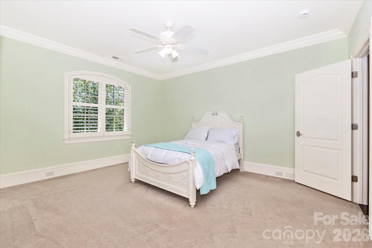 8100 Skye Lochs Drive — Waxhaw