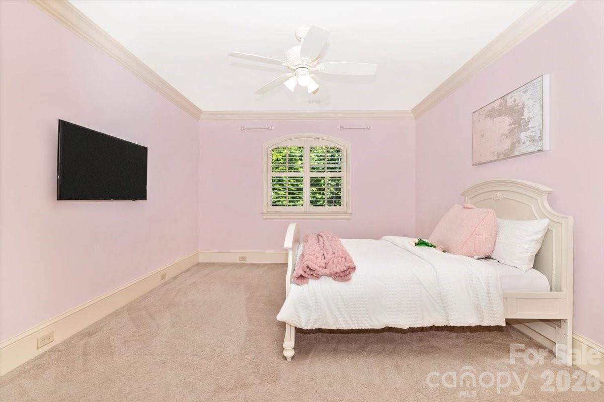 8100 Skye Lochs Drive — Waxhaw