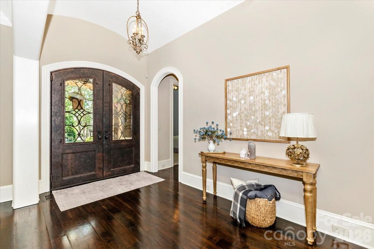8100 Skye Lochs Drive — Waxhaw