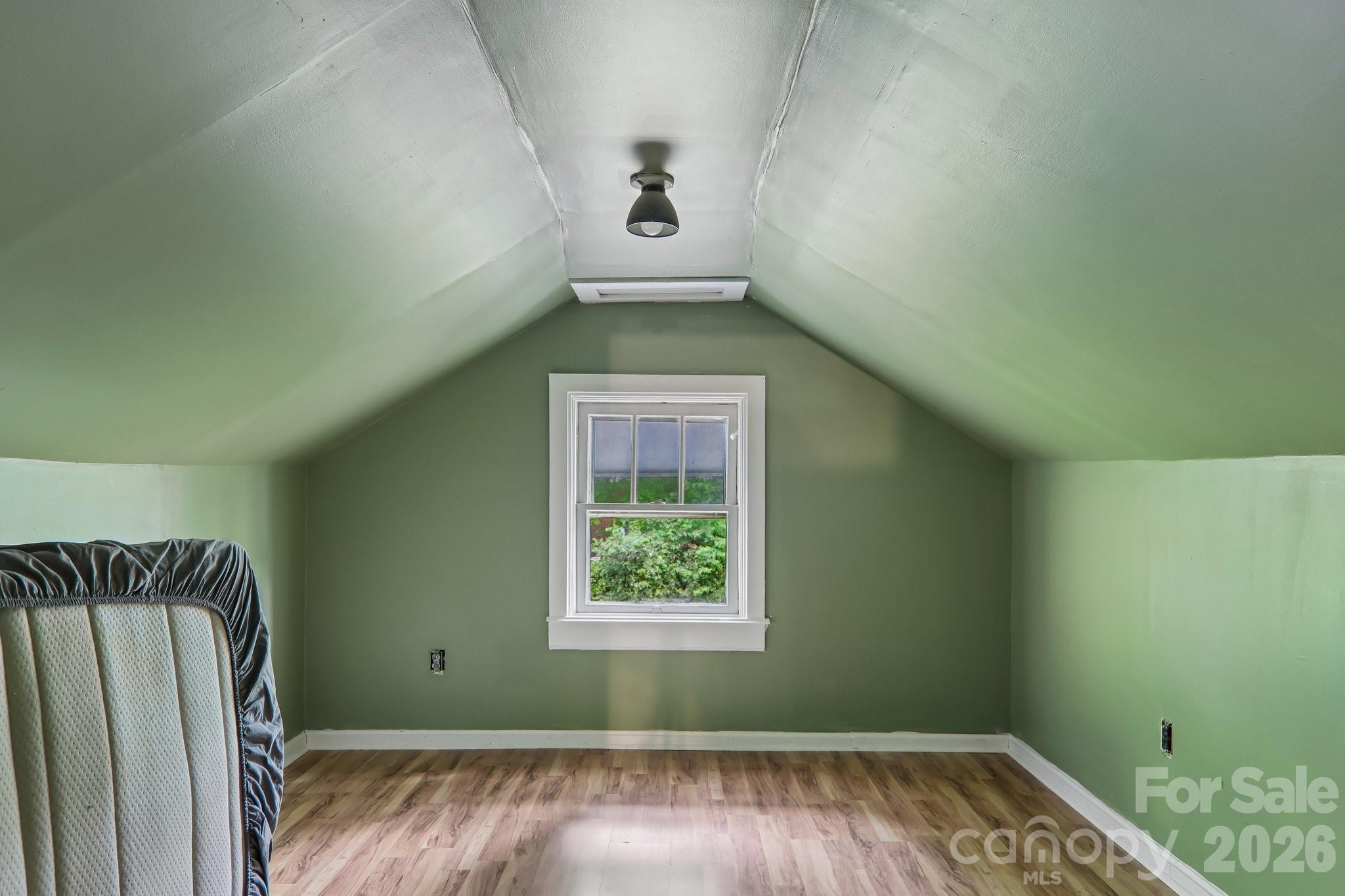 1157 S Main Street — Waynesville