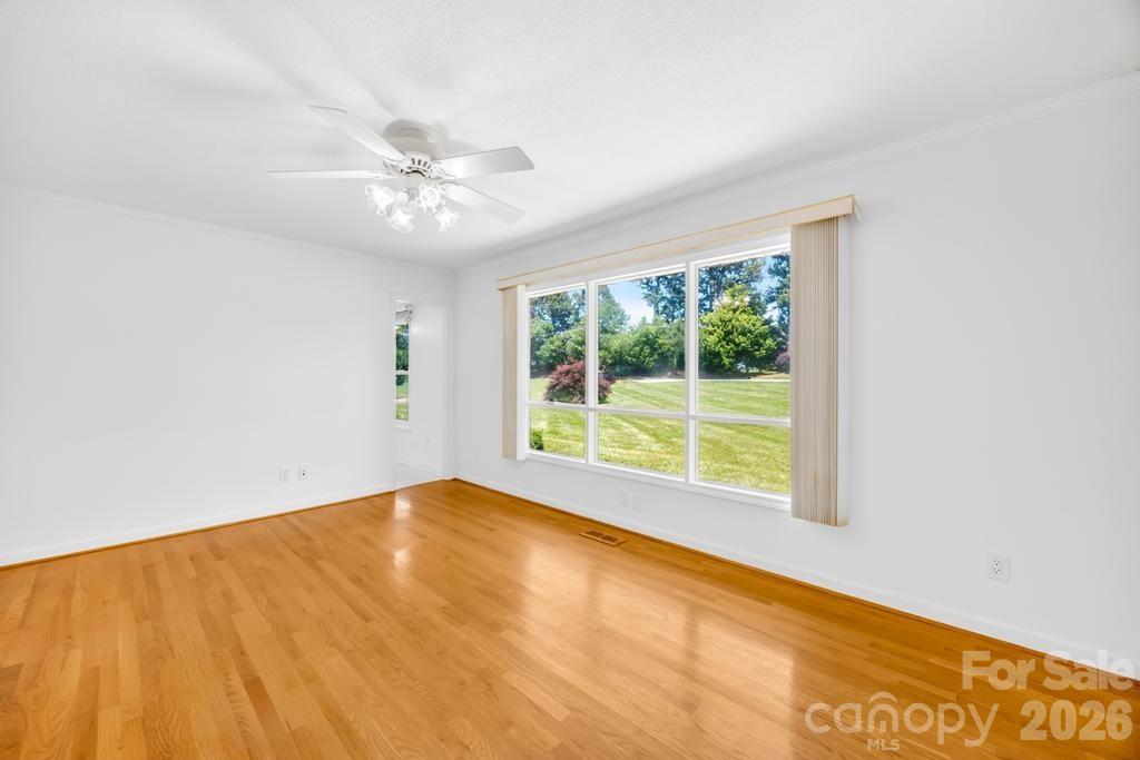 406 Kistler Farm Road — Mooresville