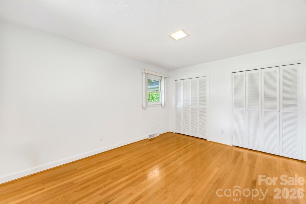 406 Kistler Farm Road — Mooresville