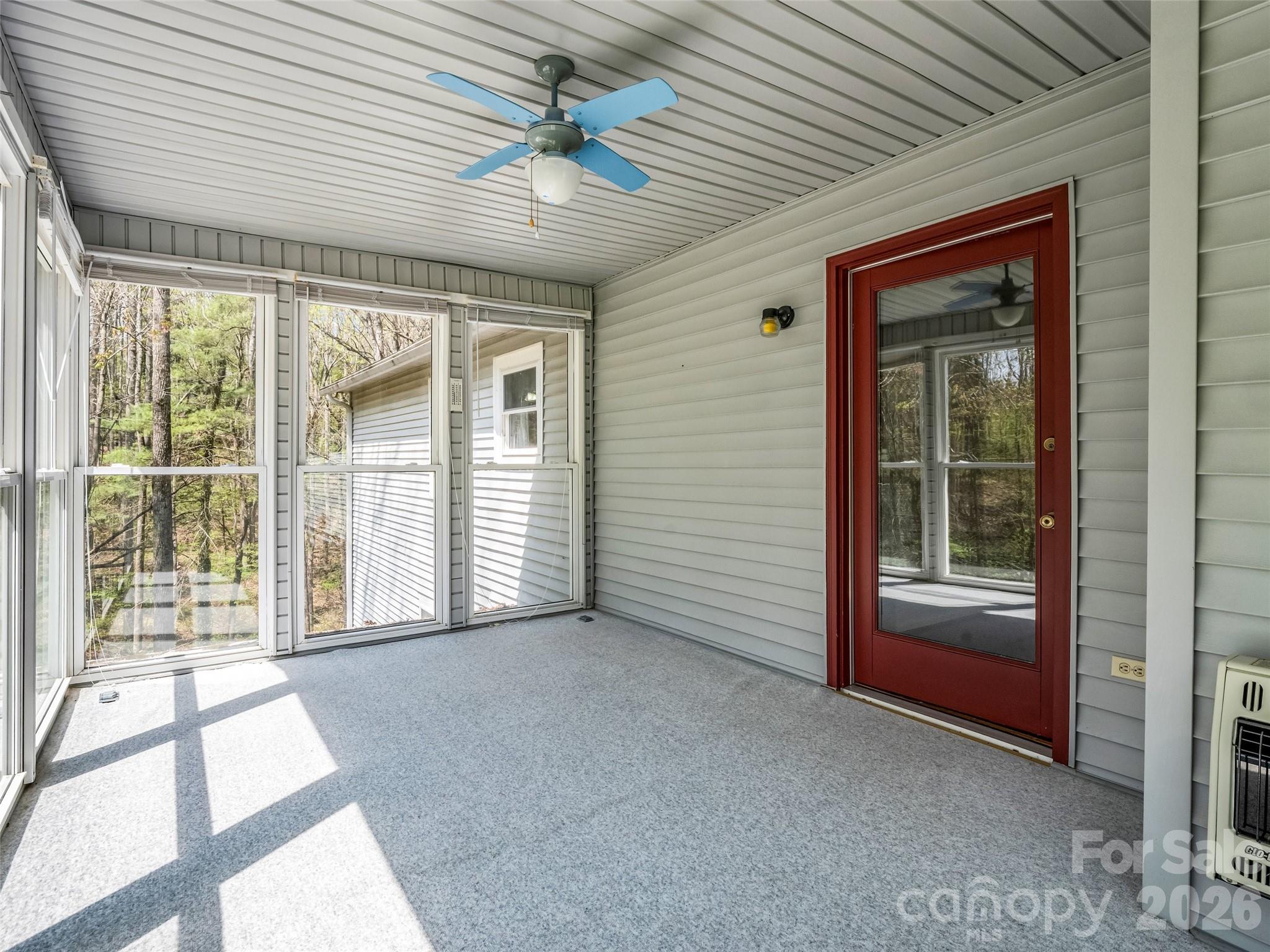 525 Maren Court — Hendersonville