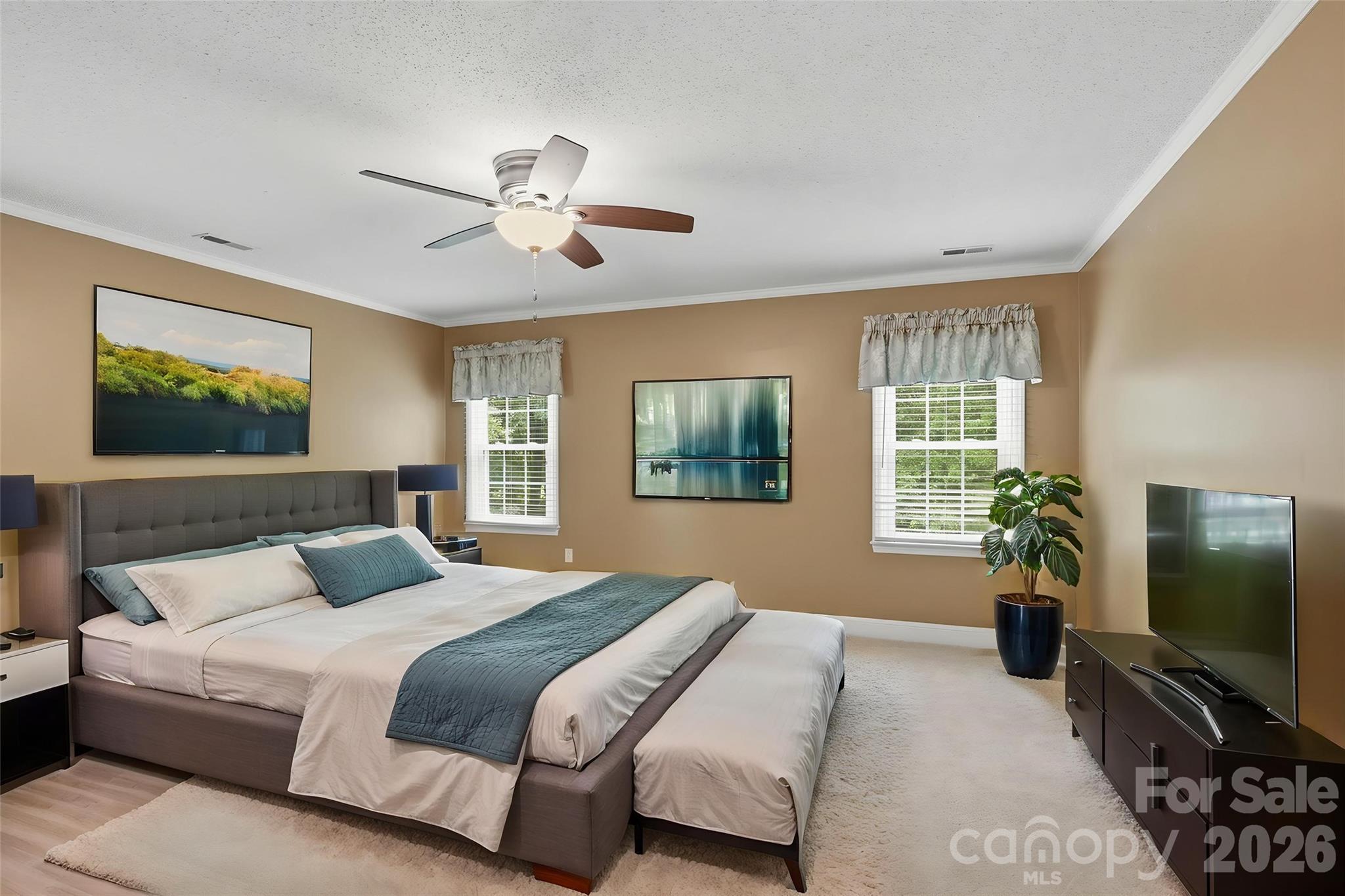 9232 Hemingford Court — Charlotte