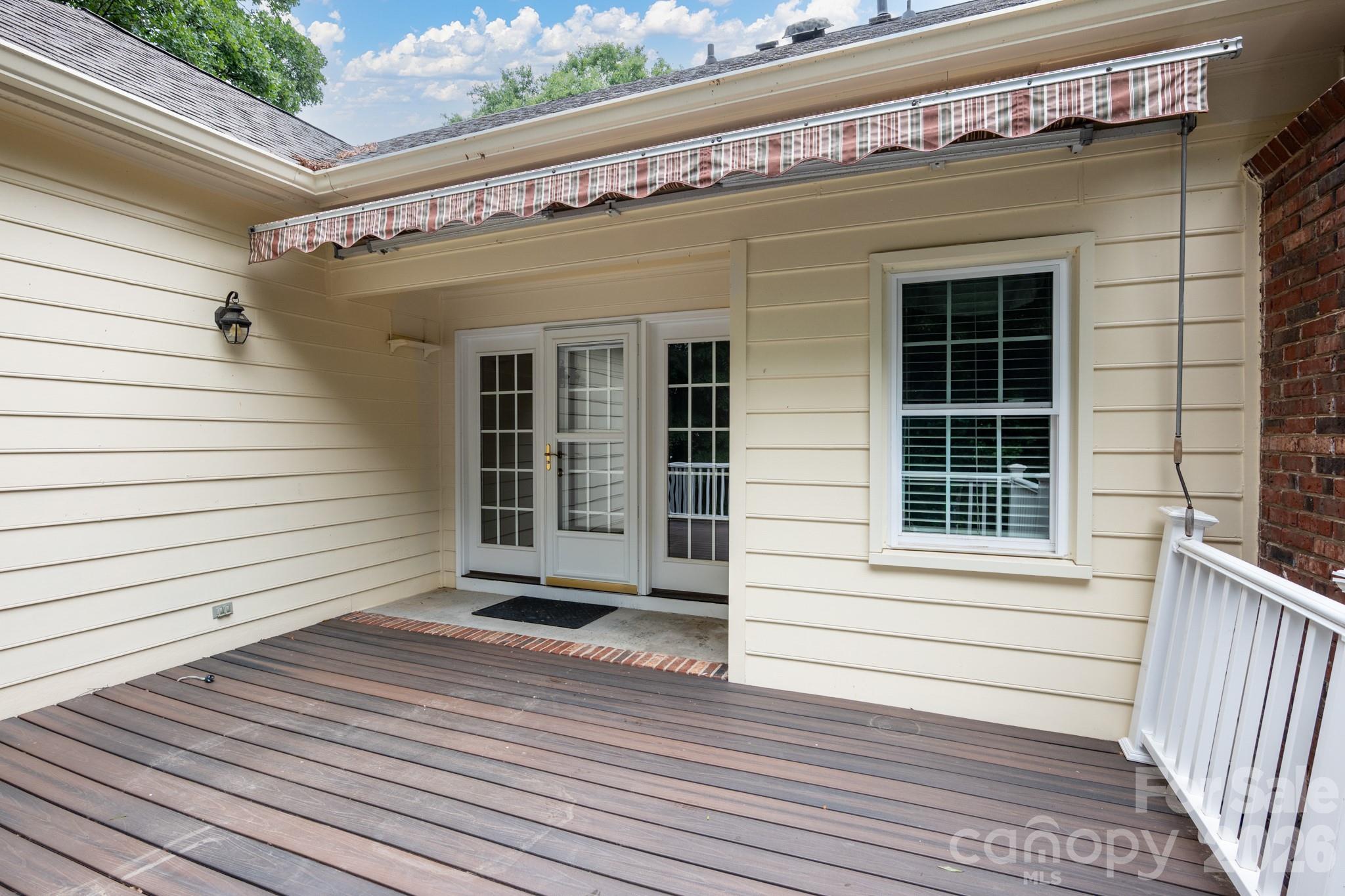 9232 Hemingford Court — Charlotte