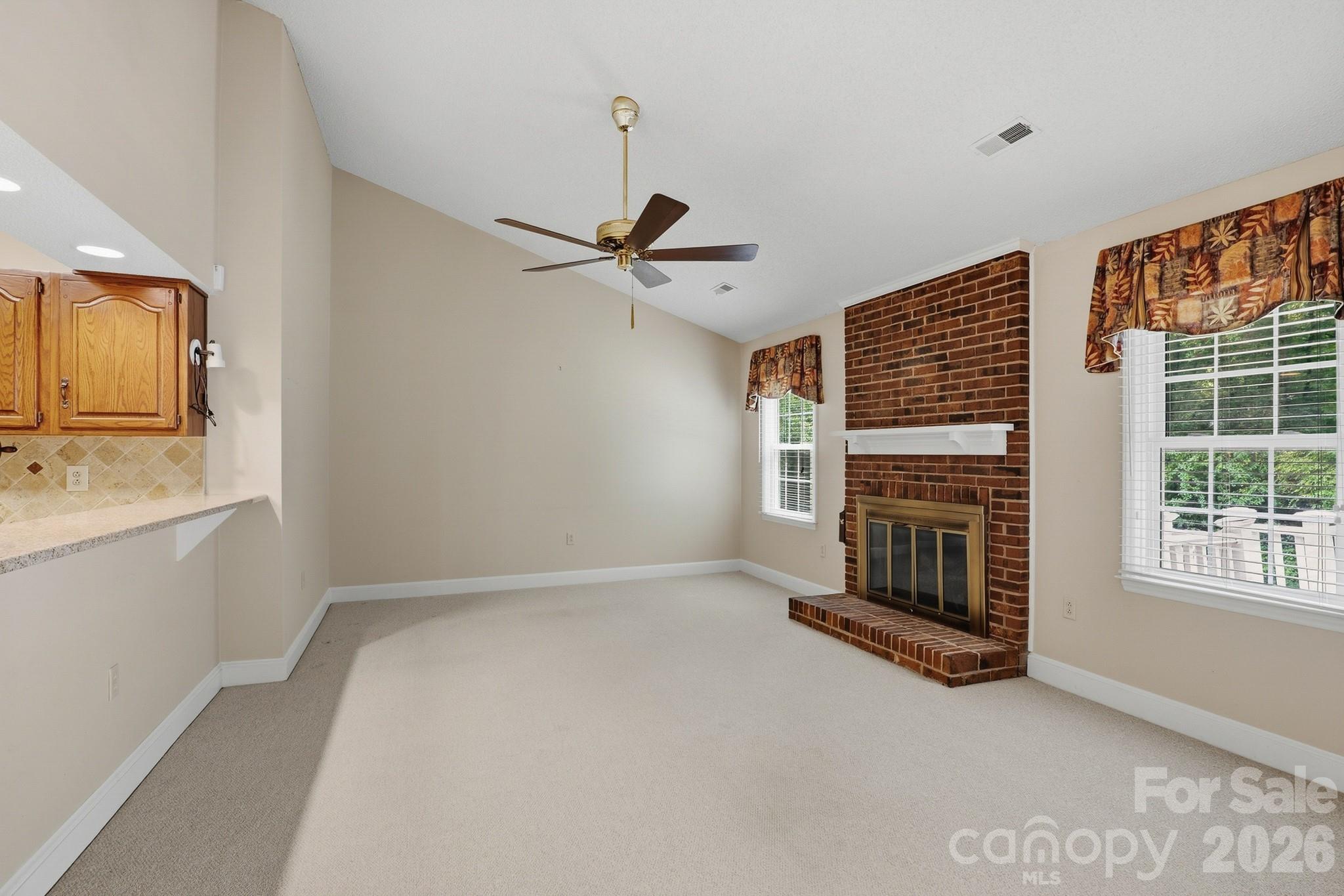9232 Hemingford Court — Charlotte