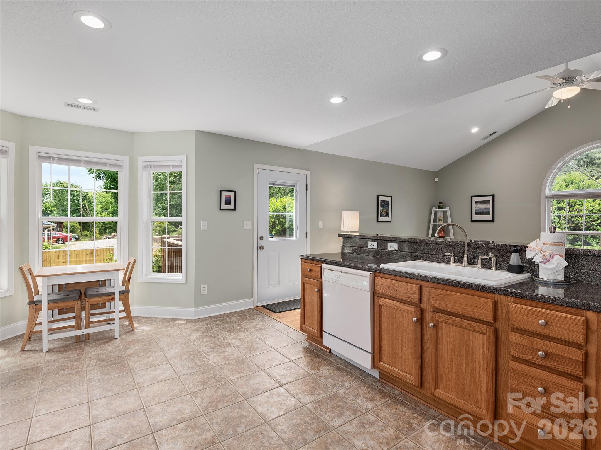 64 Springside Road — Asheville