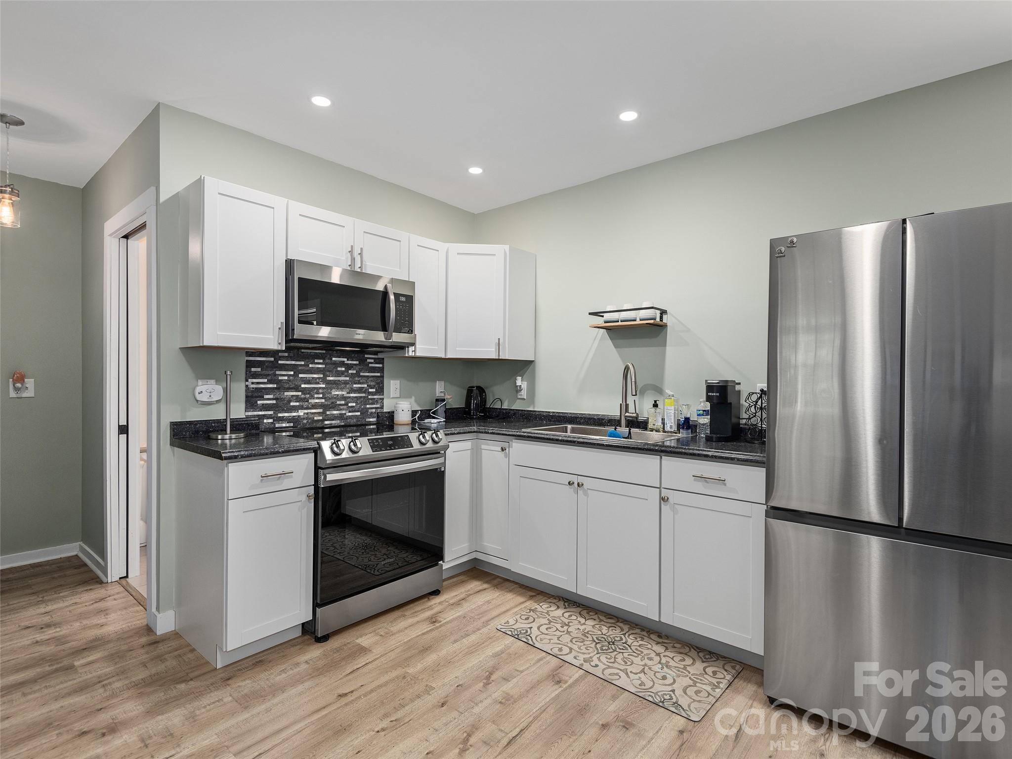 64 Springside Road — Asheville
