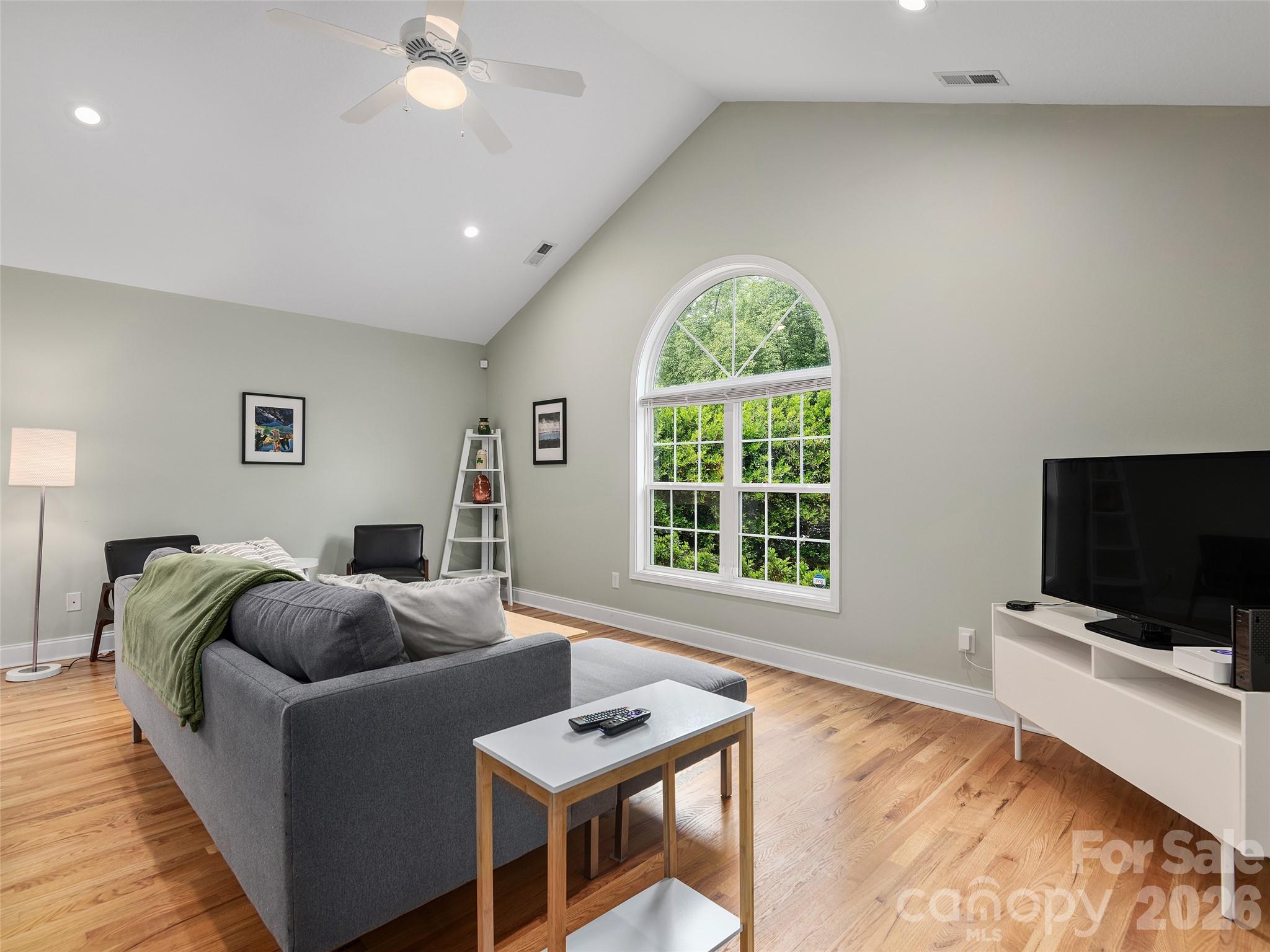64 Springside Road — Asheville
