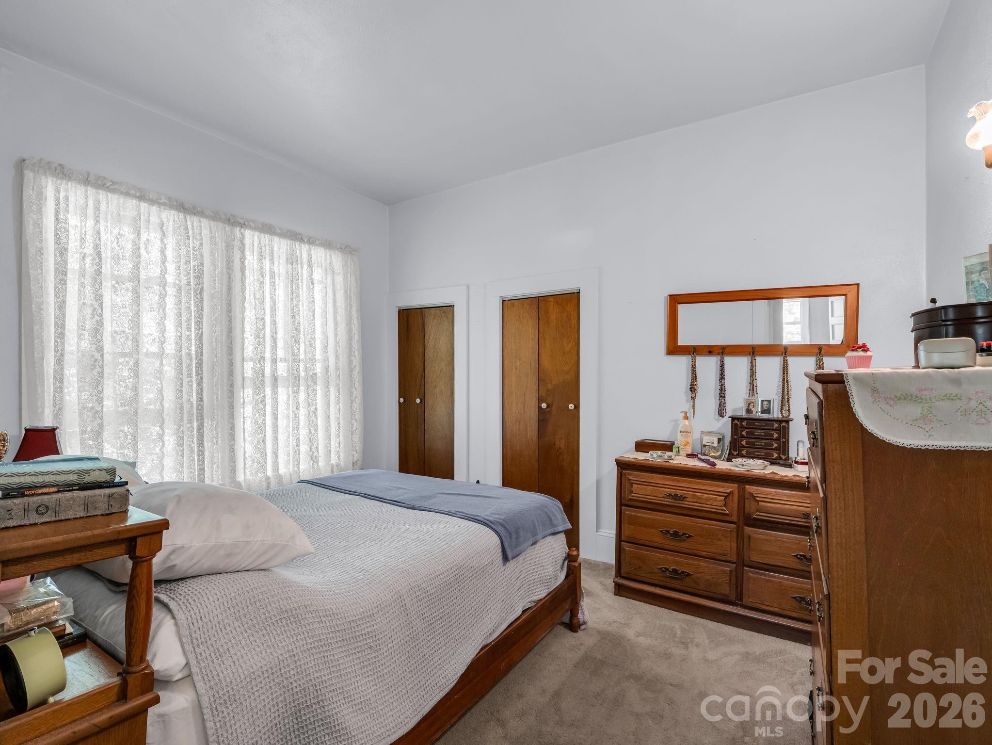 813 Montreat Road — Black Mountain