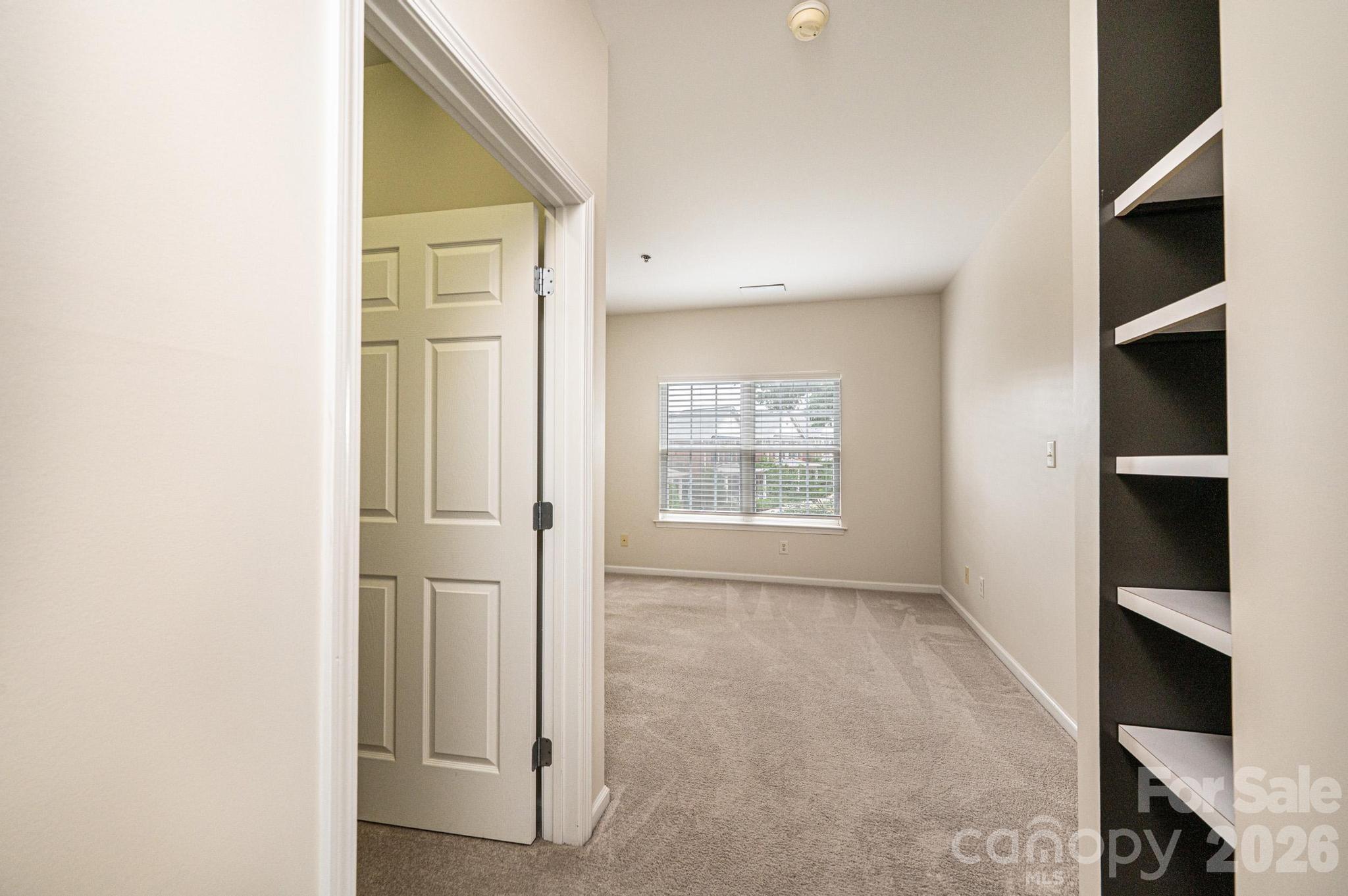 1410 4th Street Drive NW #201 — Hickory