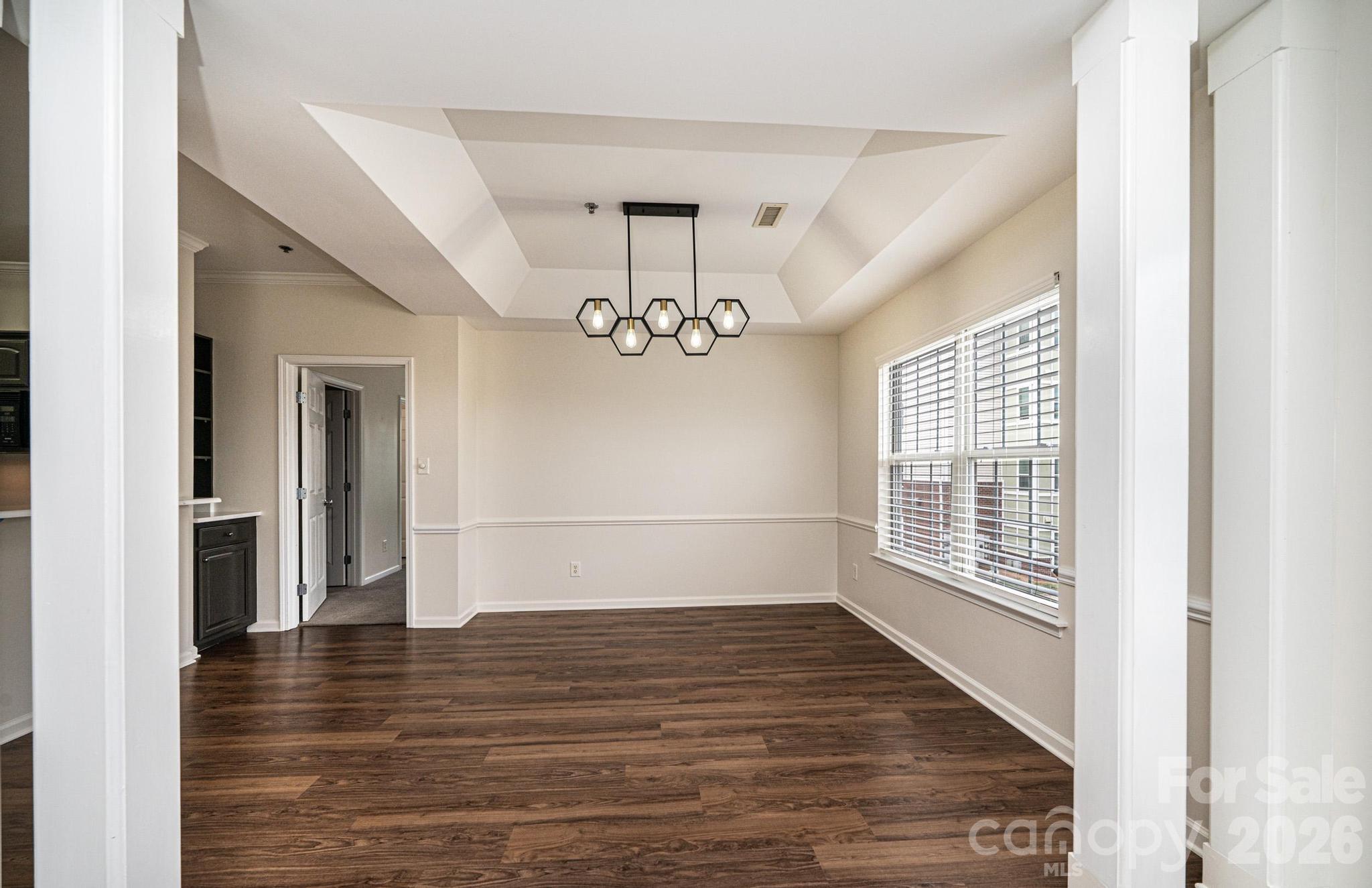 1410 4th Street Drive NW #201 — Hickory