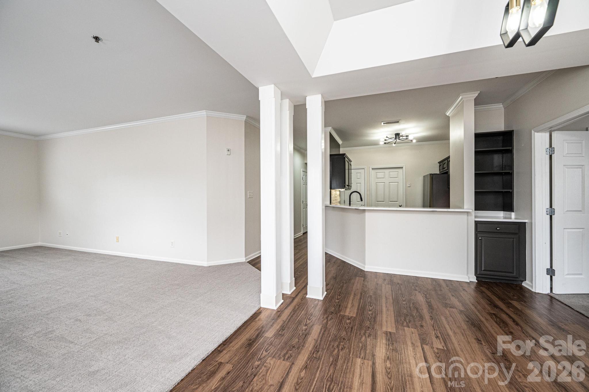 1410 4th Street Drive NW #201 — Hickory