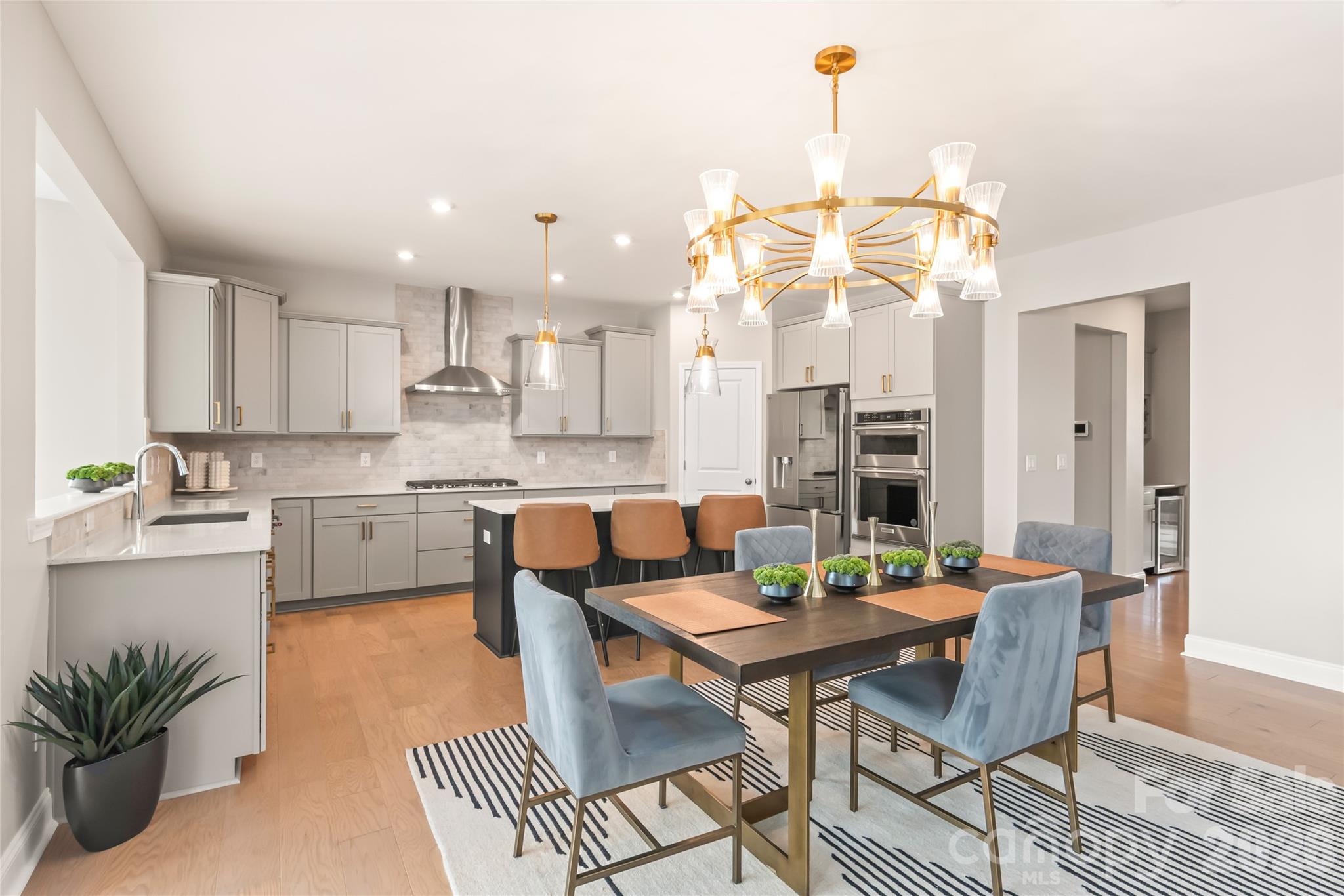 12205 Hollinhope Drive — Charlotte
