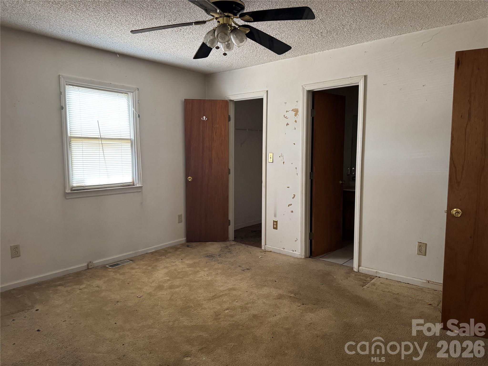 3209 Lasalle Street — Charlotte