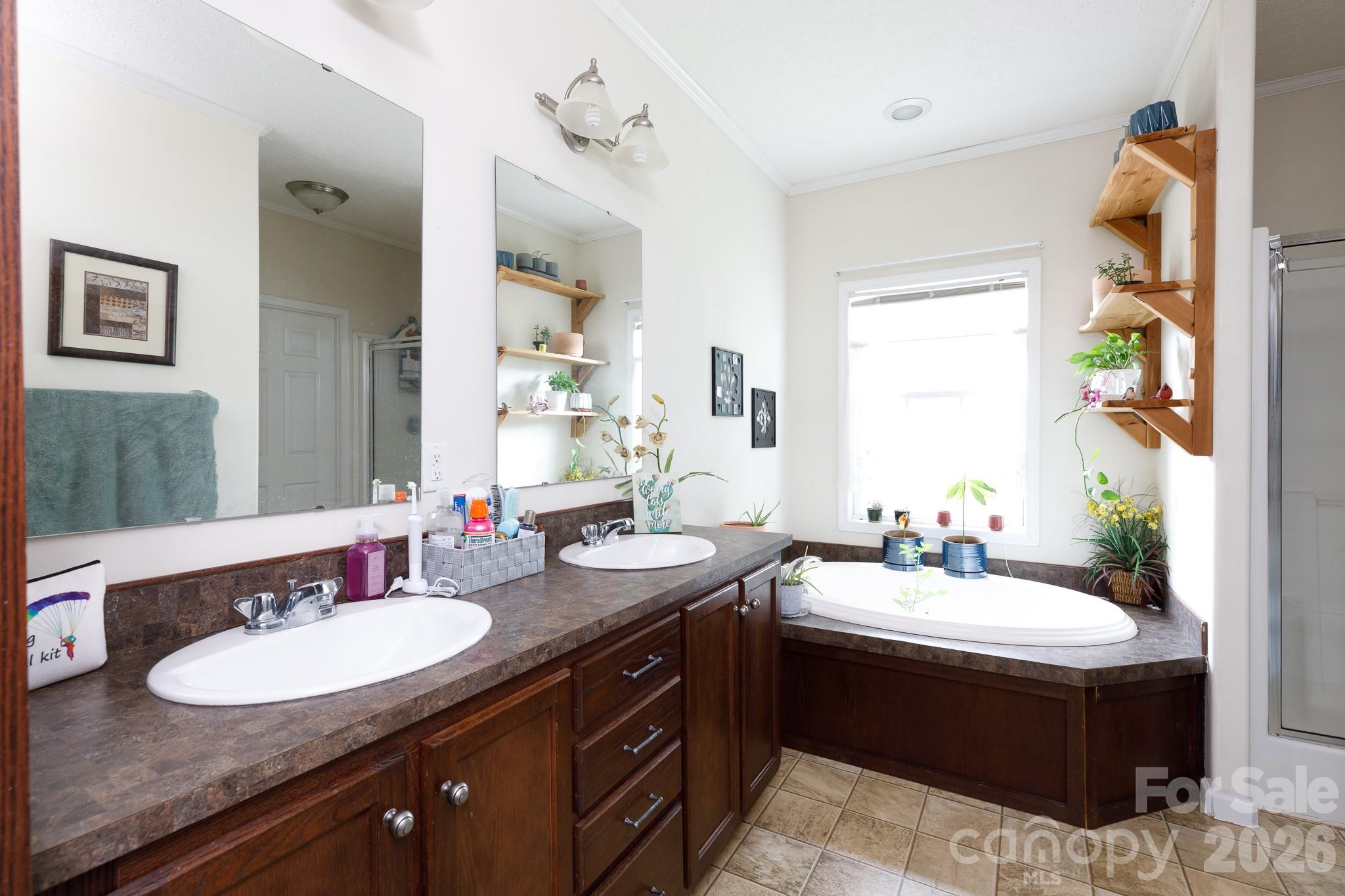 854 Butler Lake Road — Chester