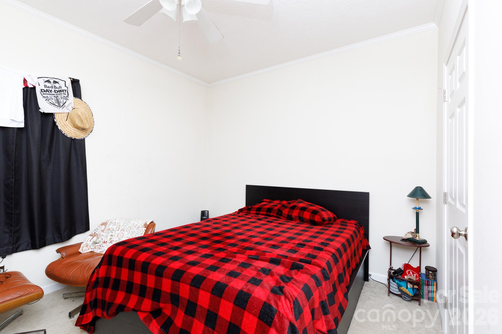 854 Butler Lake Road — Chester