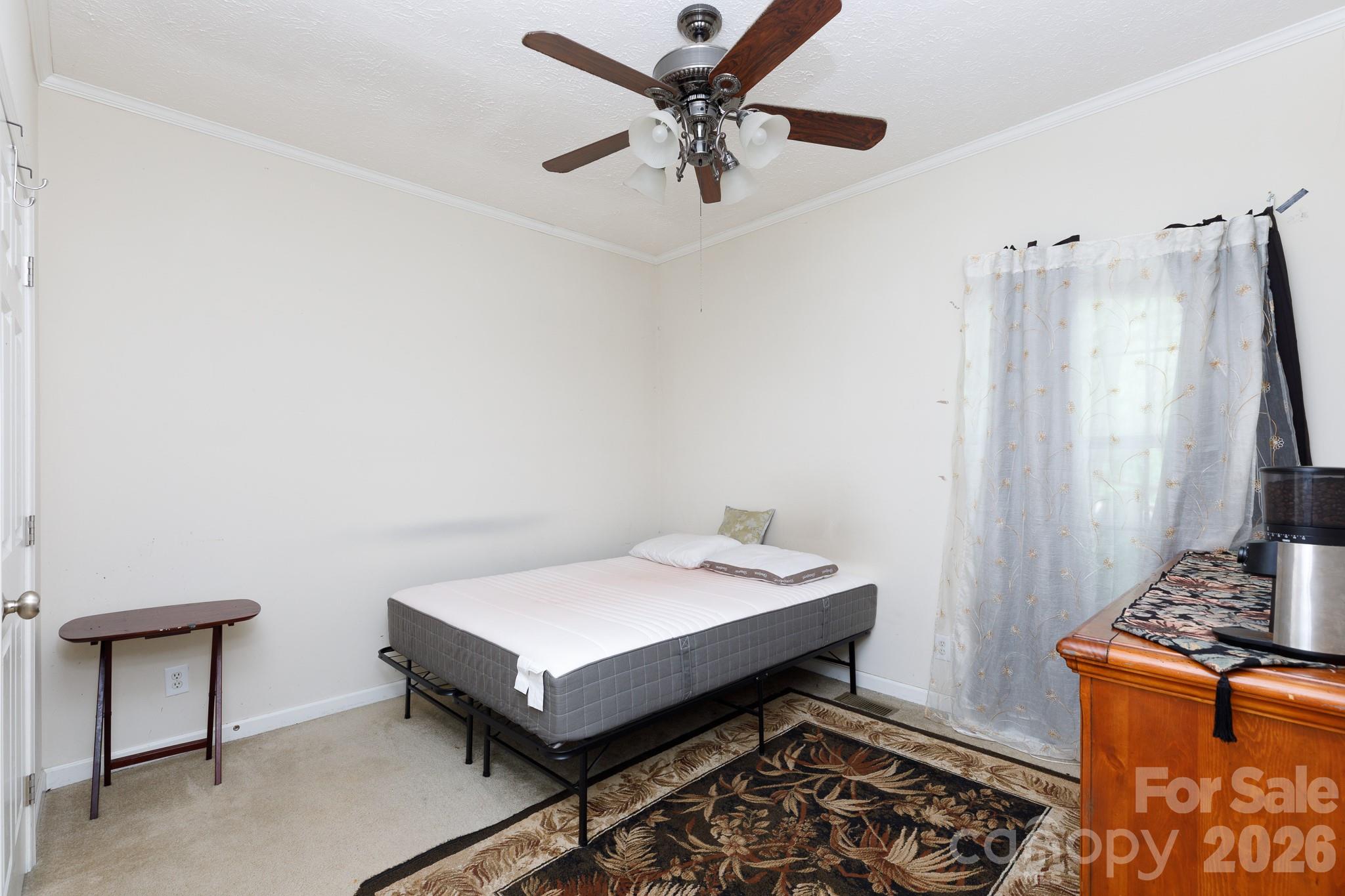854 Butler Lake Road — Chester