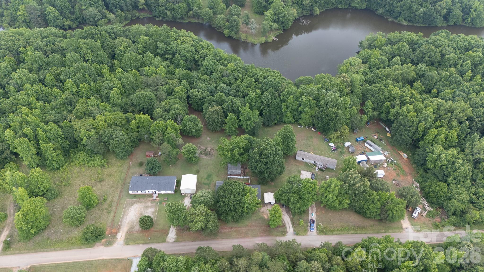 854 Butler Lake Road — Chester