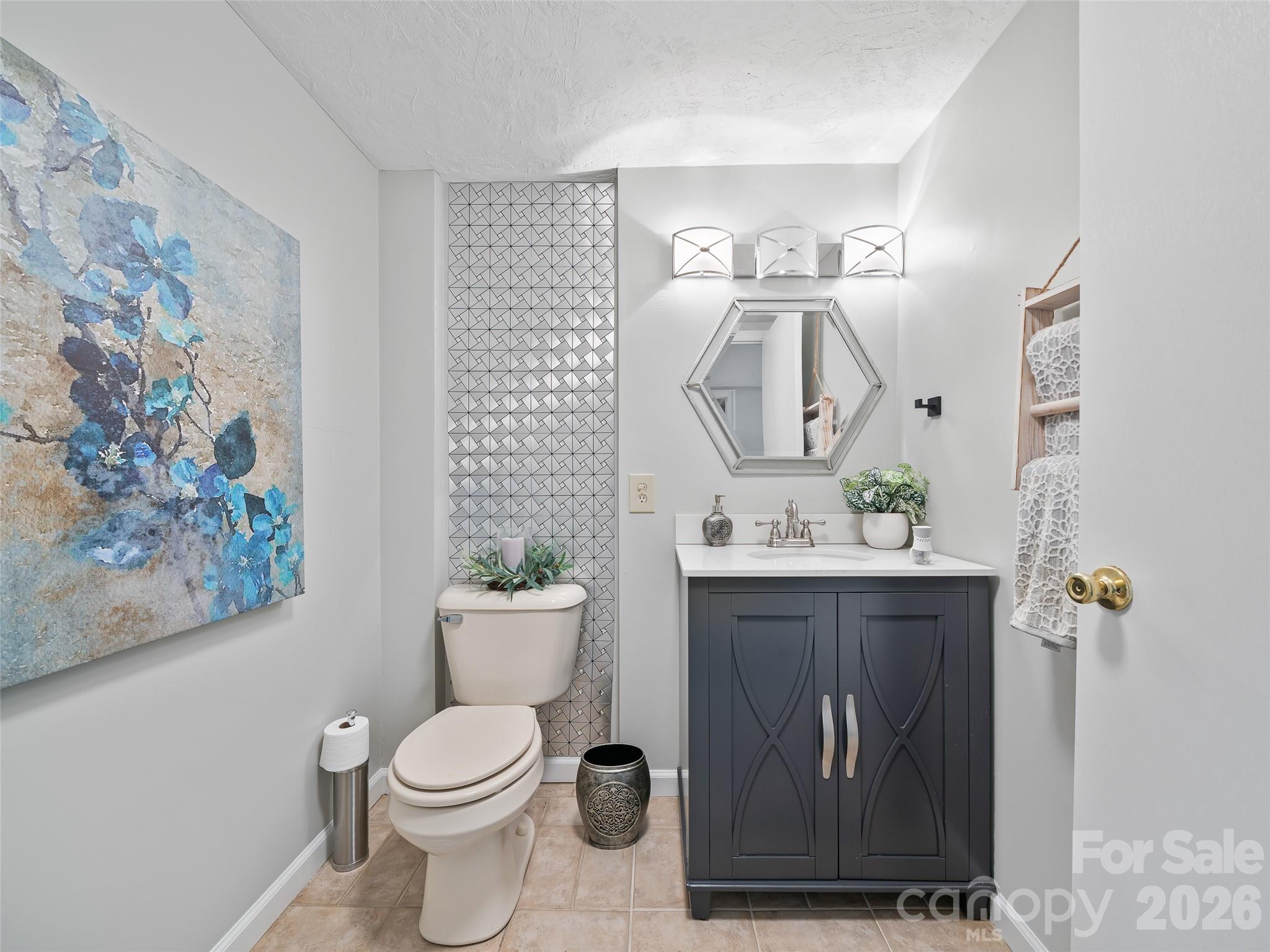 357 Rosewood Lane — Burnsville