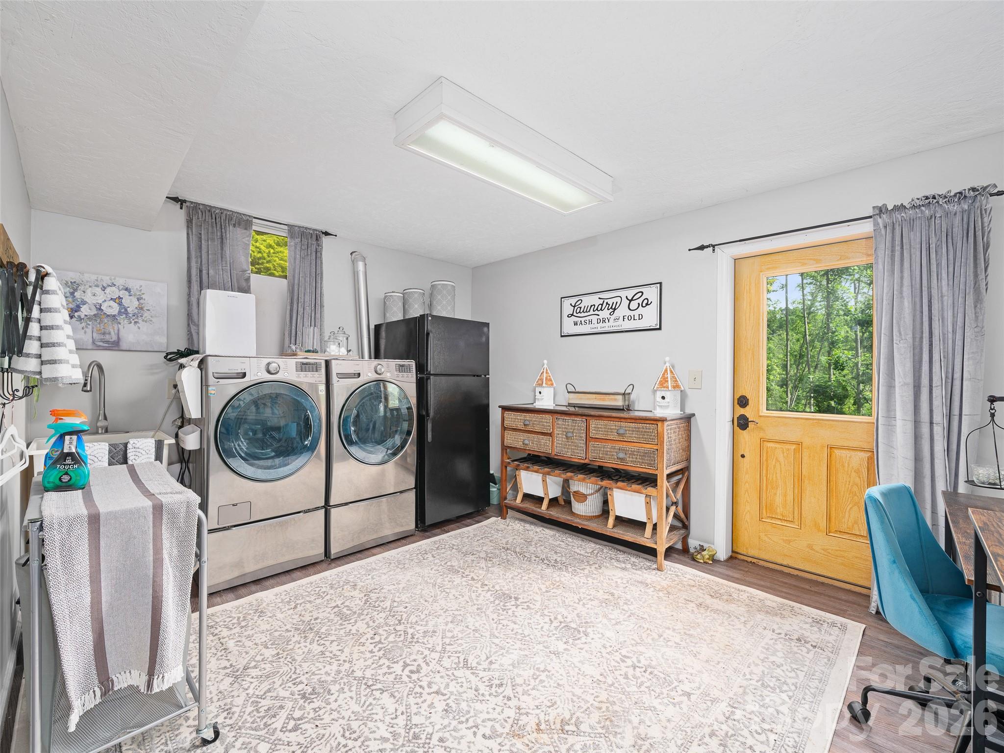 357 Rosewood Lane — Burnsville
