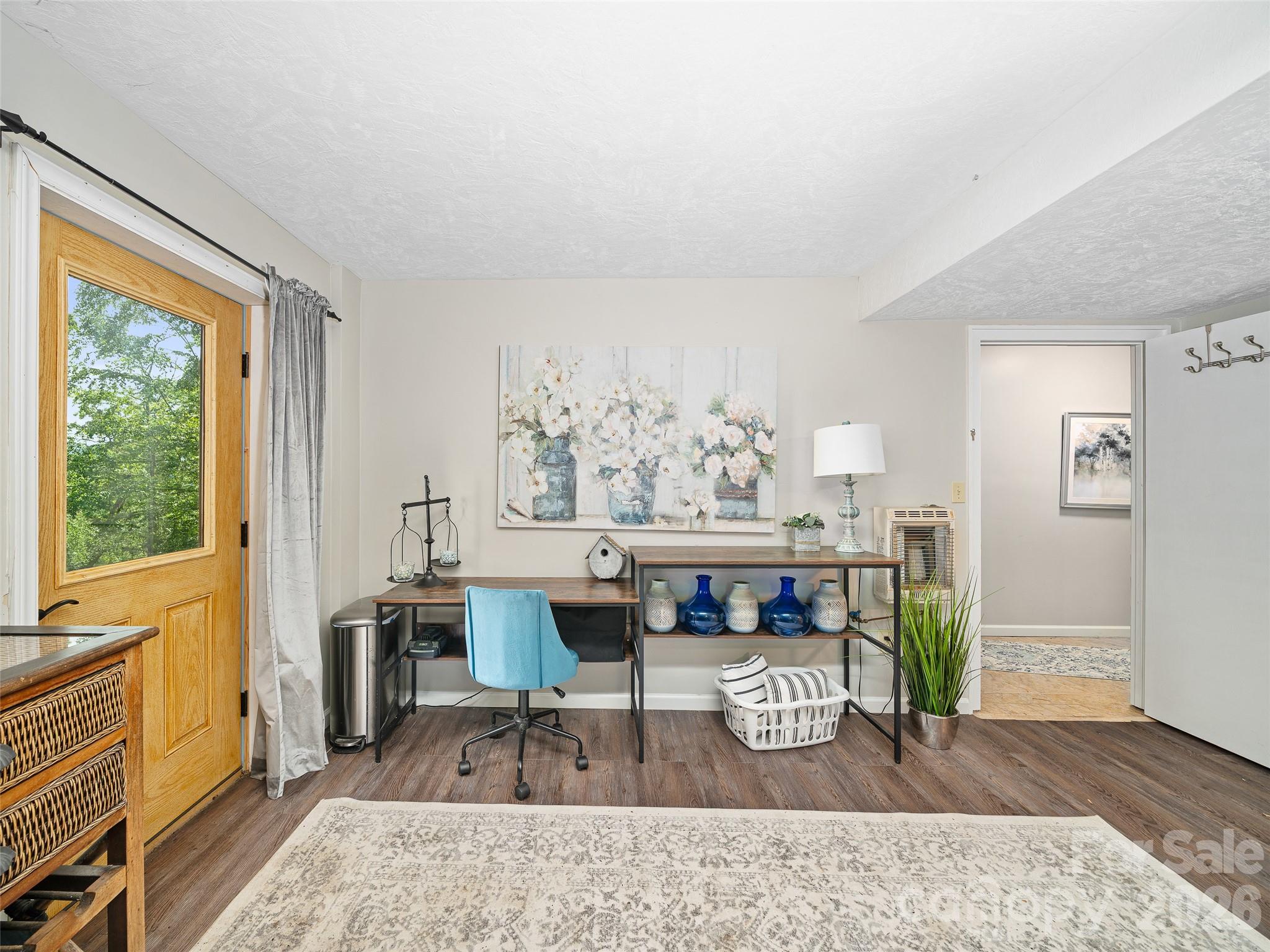 357 Rosewood Lane — Burnsville