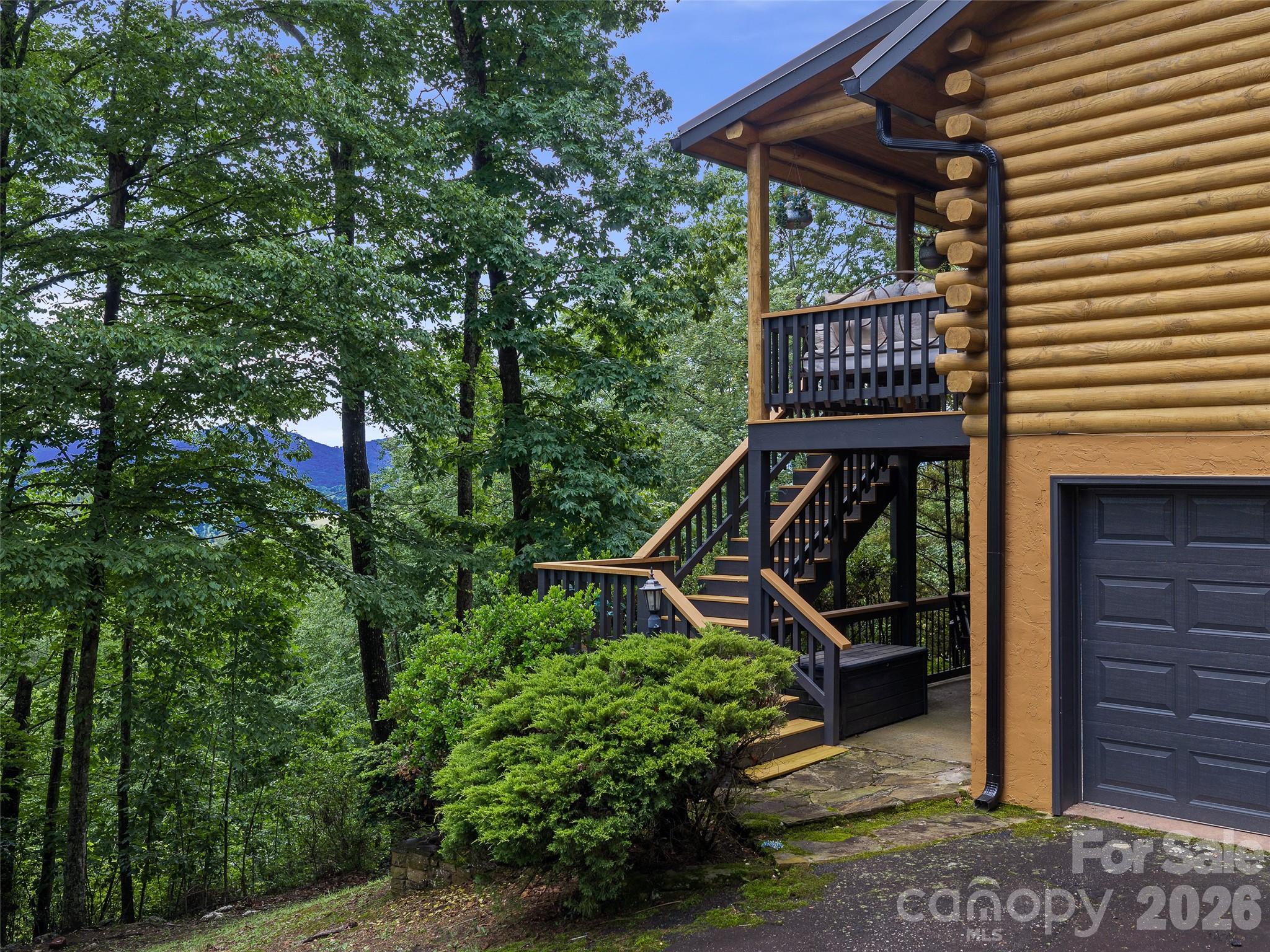 357 Rosewood Lane — Burnsville