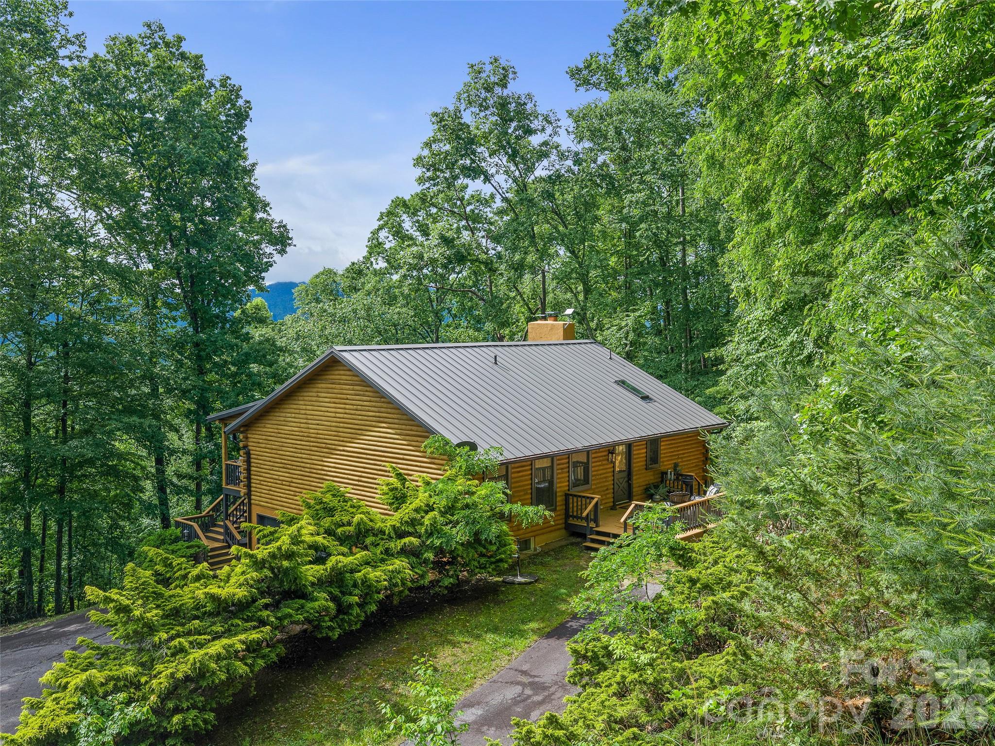 357 Rosewood Lane — Burnsville