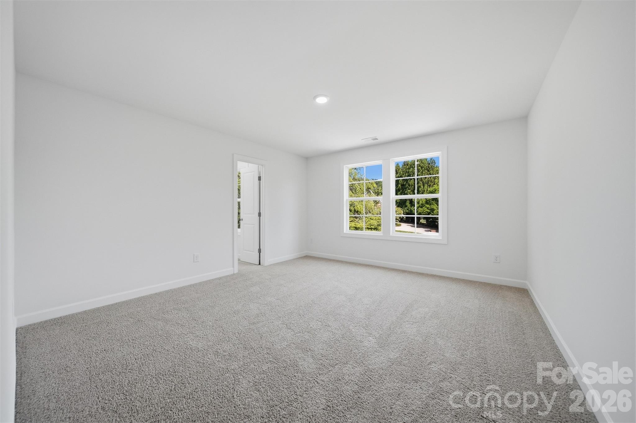 1147 10th Street Lane NW — Hickory