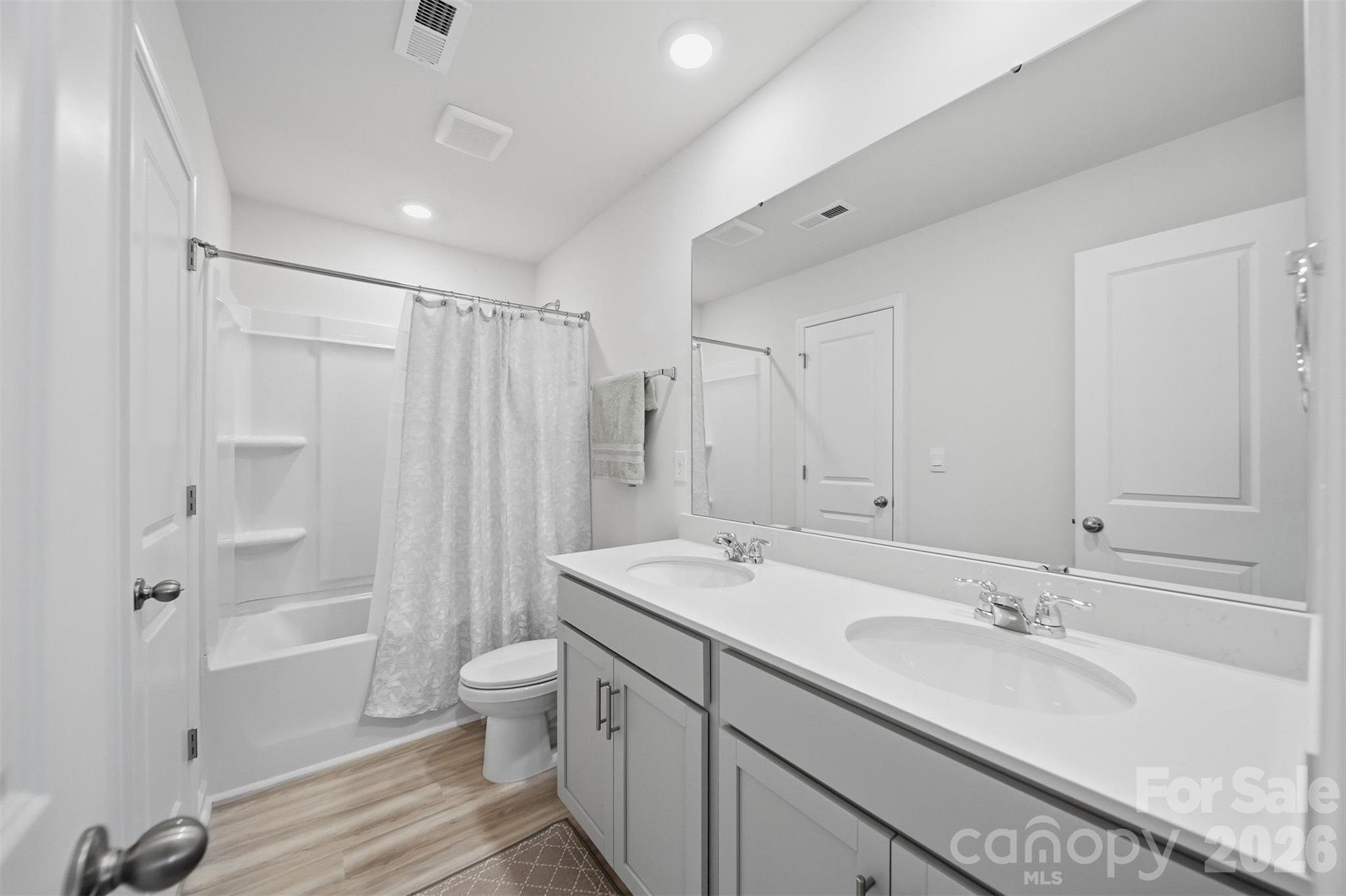 3976 Ashton Drive NW — Conover
