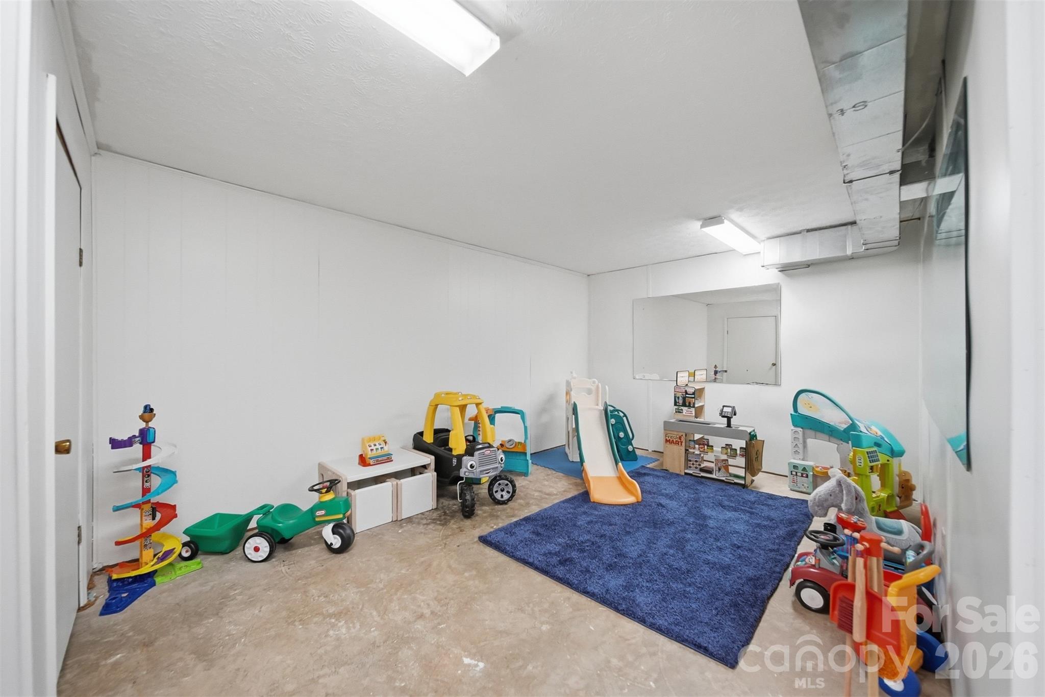 138 Whispering Pines Drive — Hudson