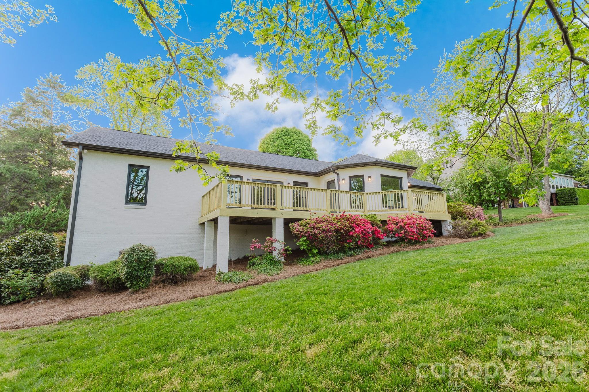 3730 Club House Drive NE — Conover