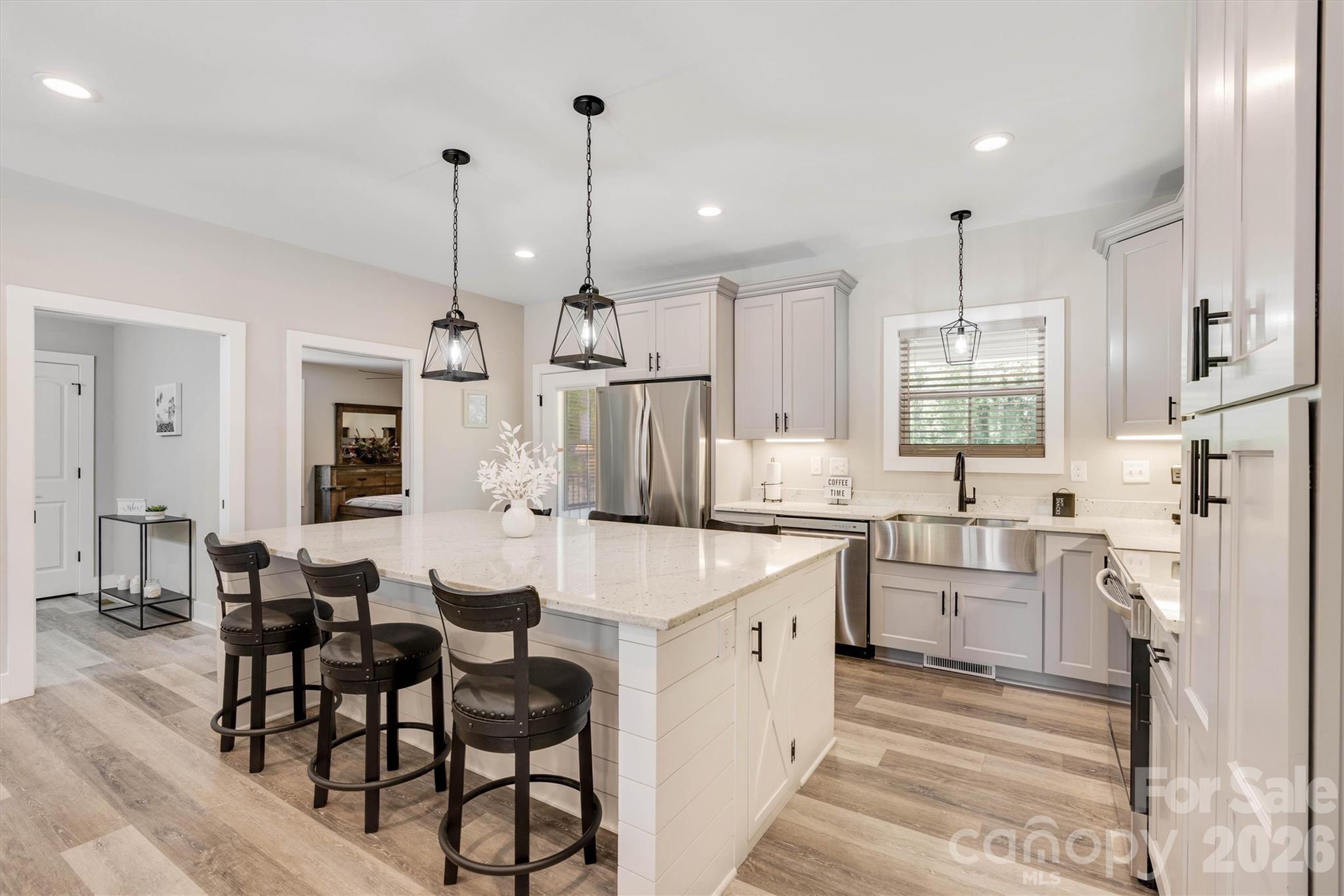 1203 Summerhill Street SW — Lenoir