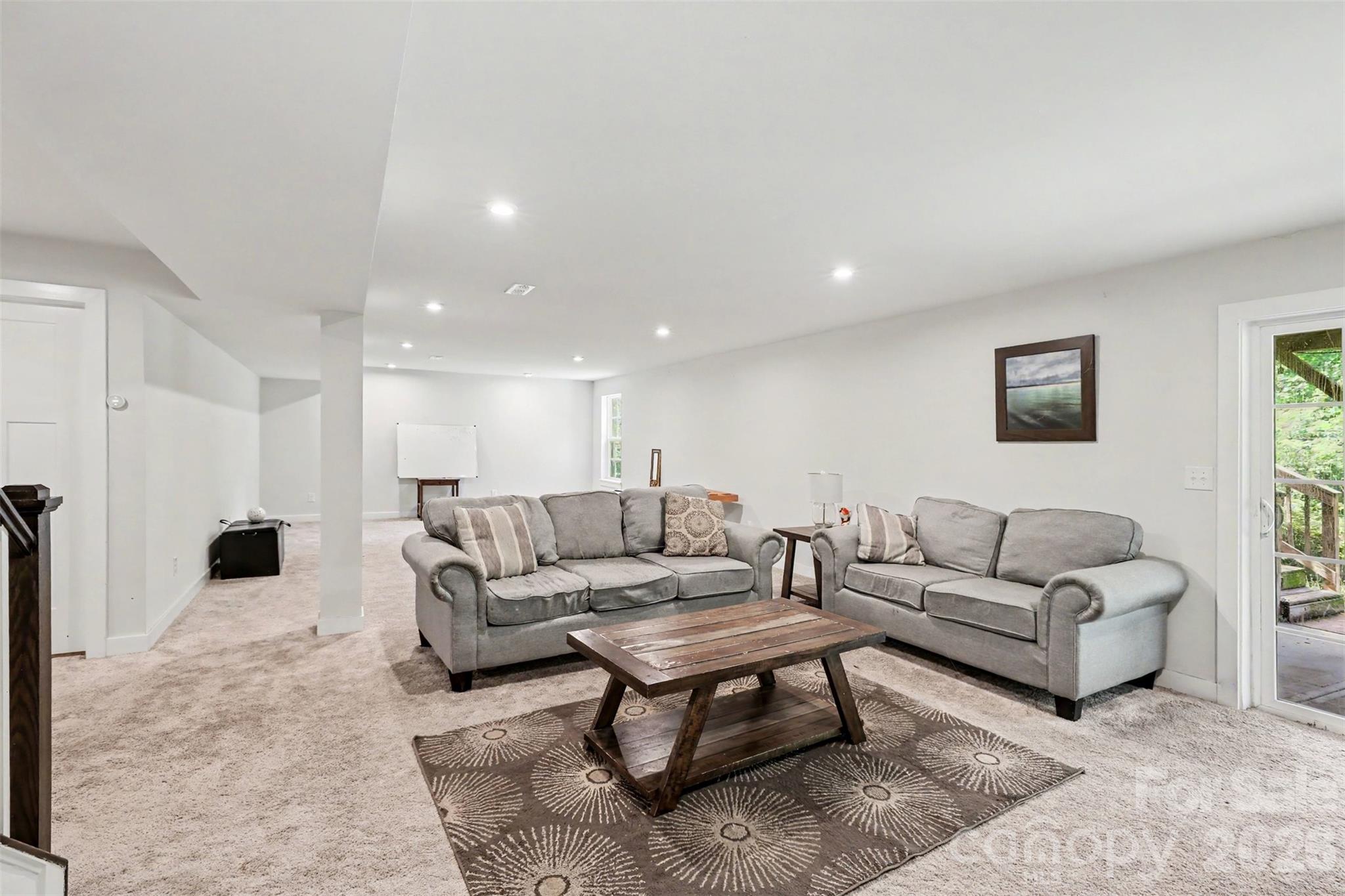 14312 Sunnyhill Grove Road — Davidson