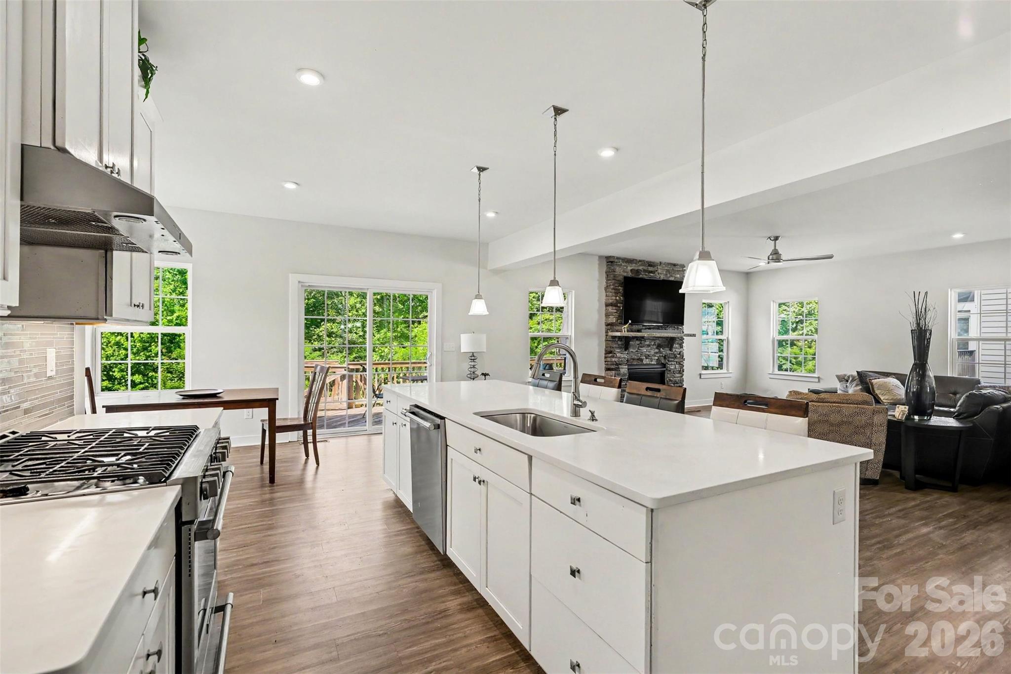 14312 Sunnyhill Grove Road — Davidson