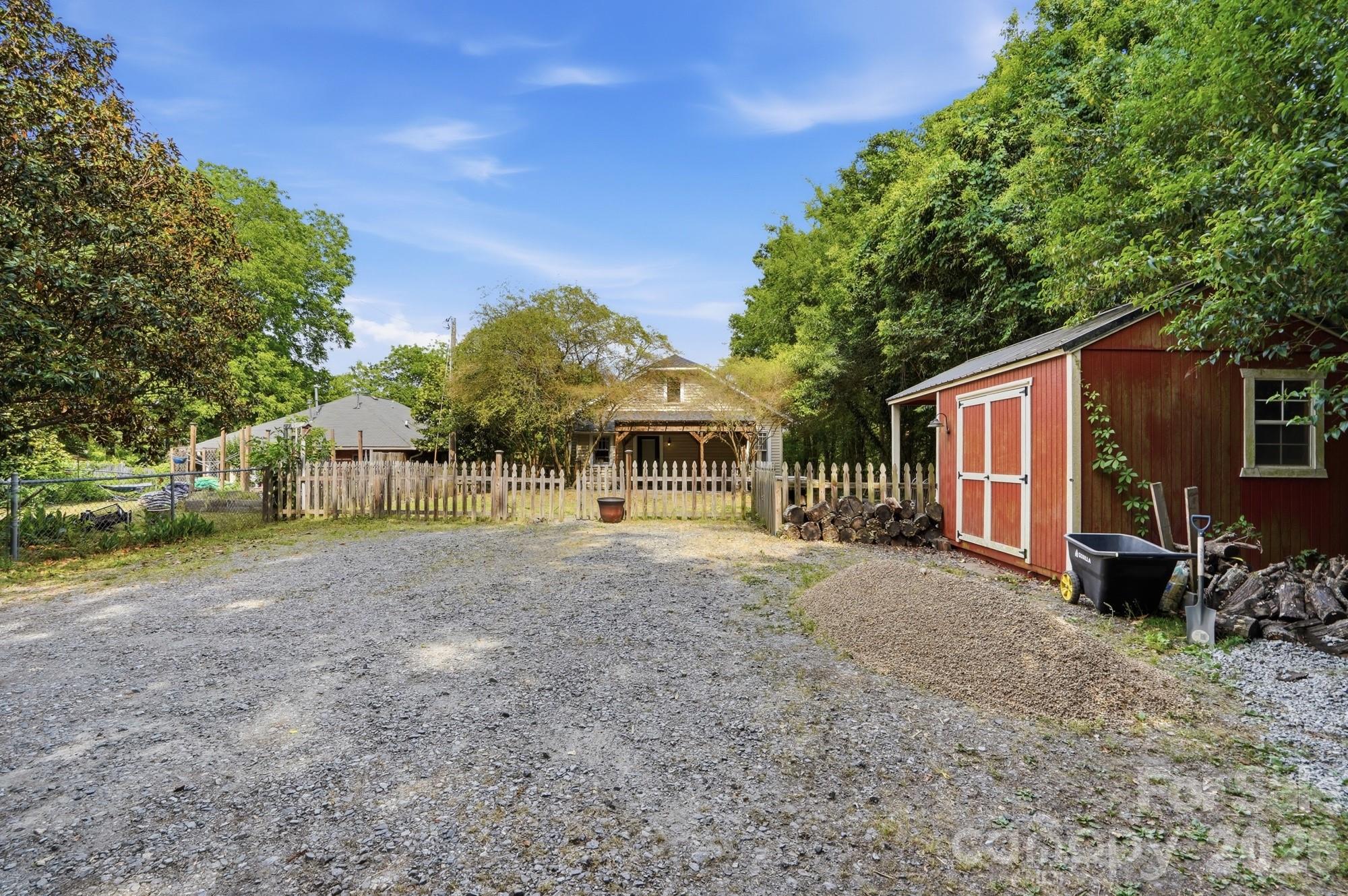 174 Virginia Street SE — Concord