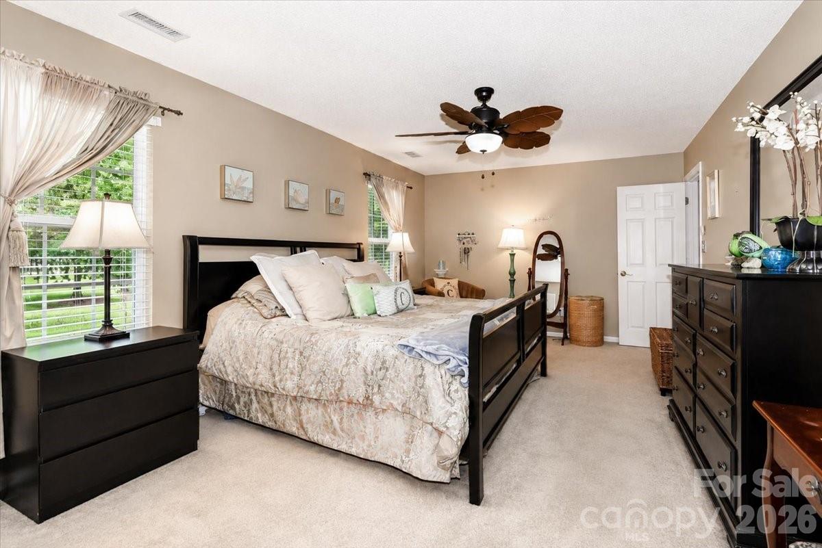 6803 Lowesville Lane — Stanley