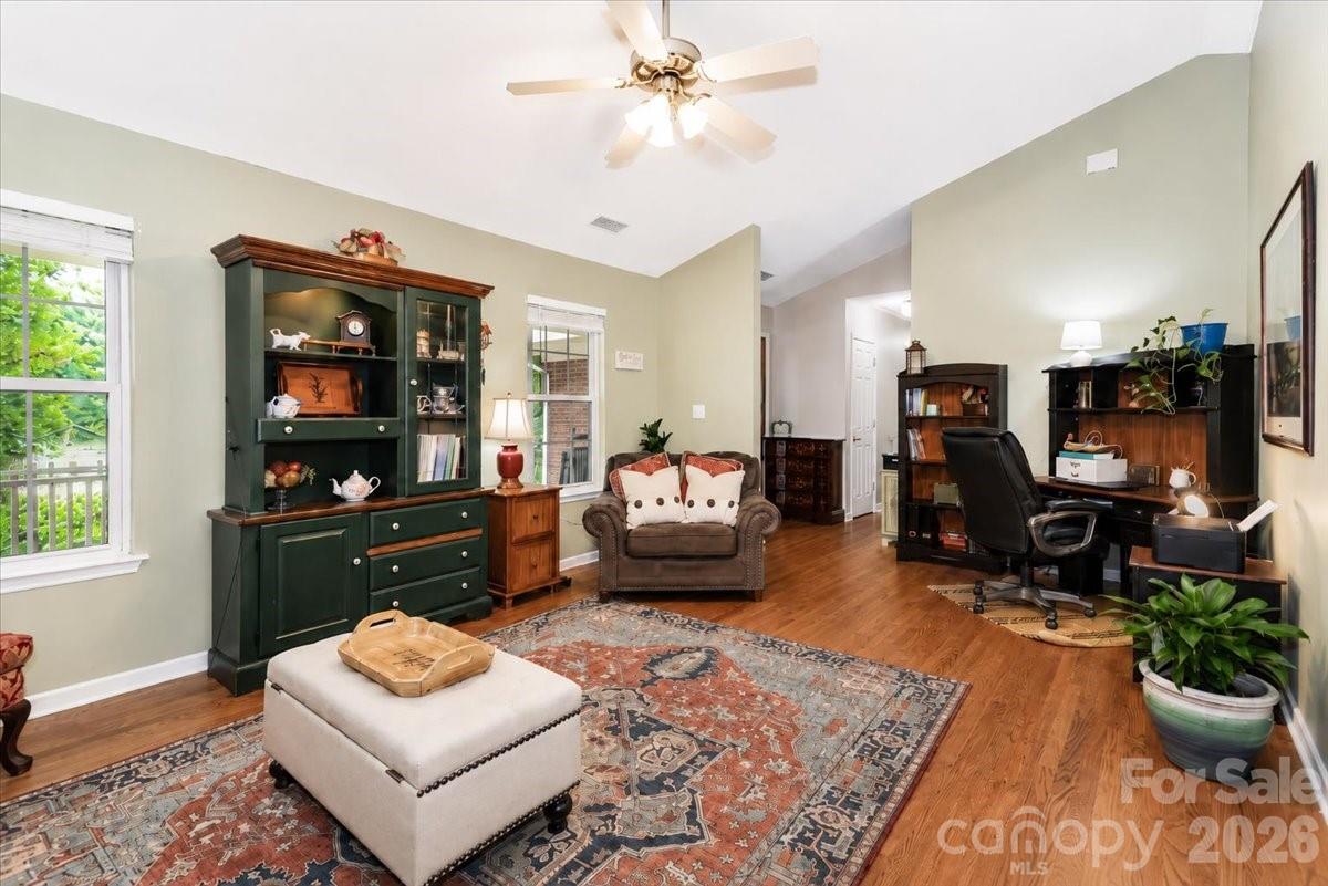 6803 Lowesville Lane — Stanley