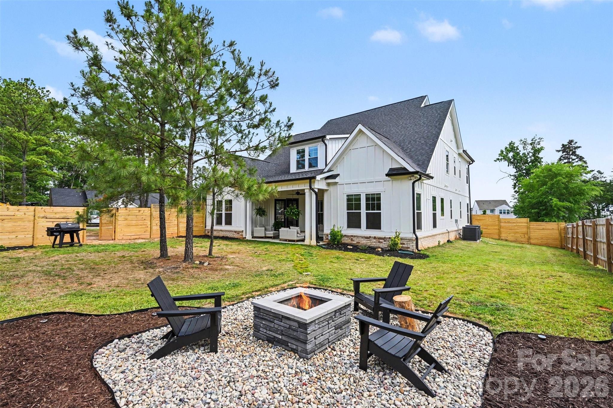 31 Ridgecrest Avenue — Peachland