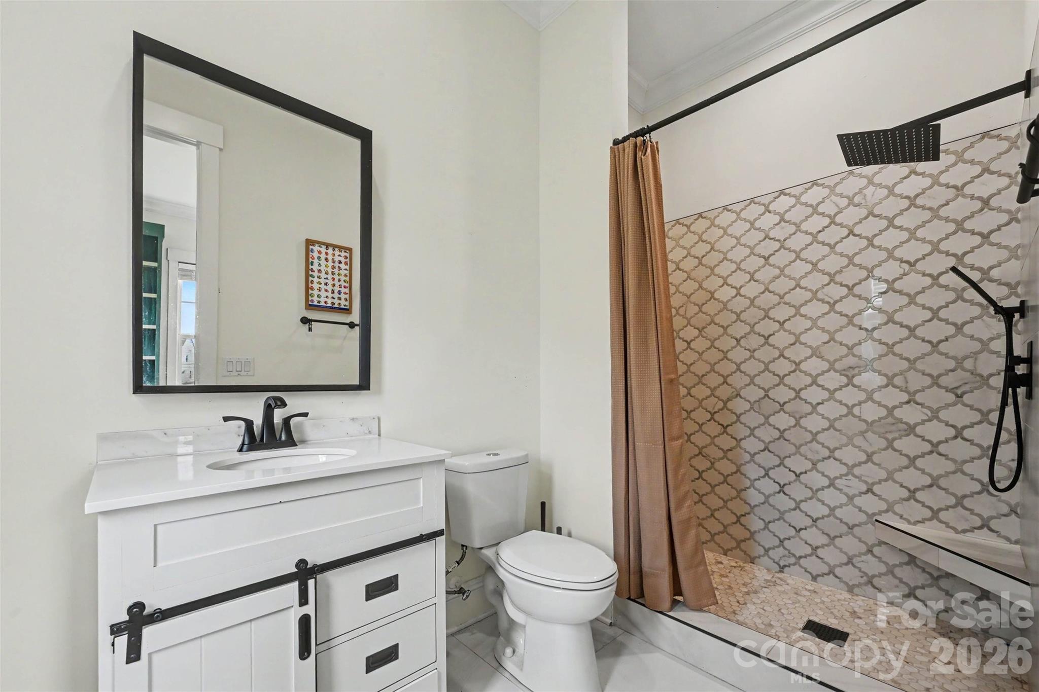 31 Ridgecrest Avenue — Peachland