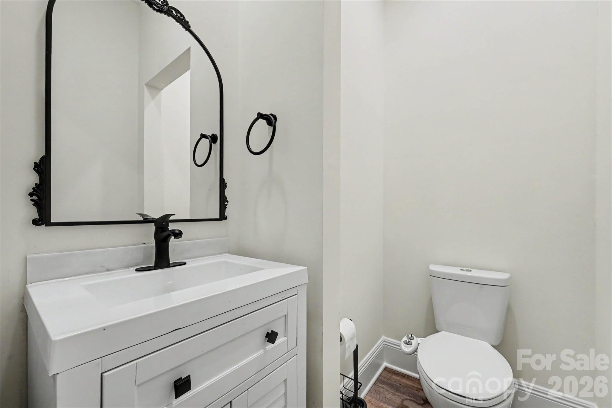 31 Ridgecrest Avenue — Peachland