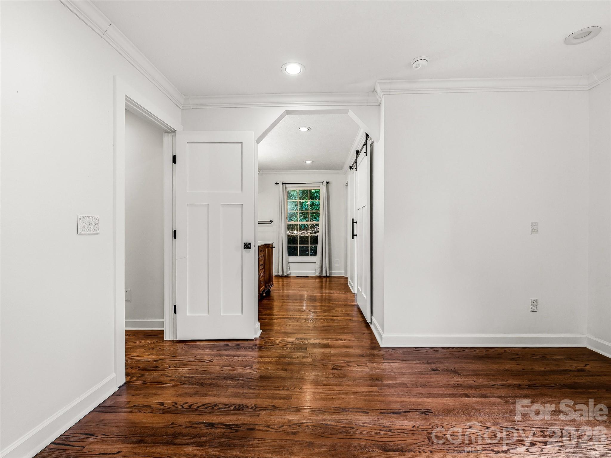 2388 Hebron Road — Hendersonville