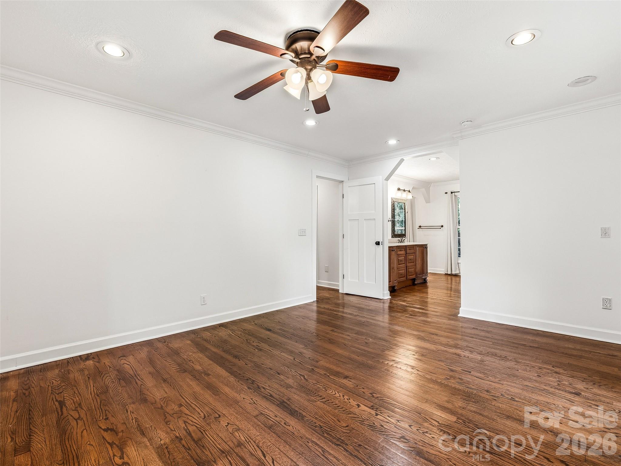 2388 Hebron Road — Hendersonville