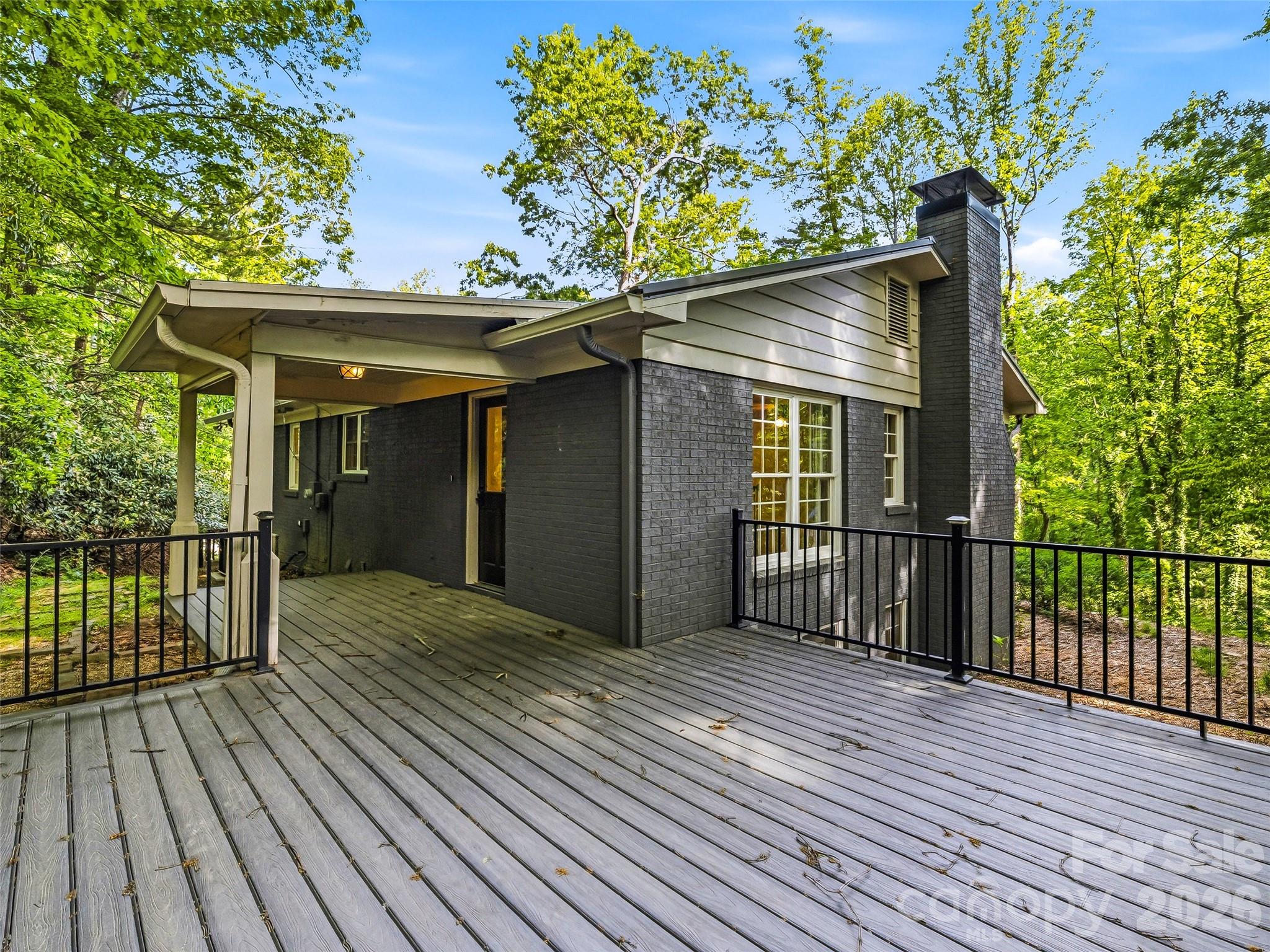 2388 Hebron Road — Hendersonville