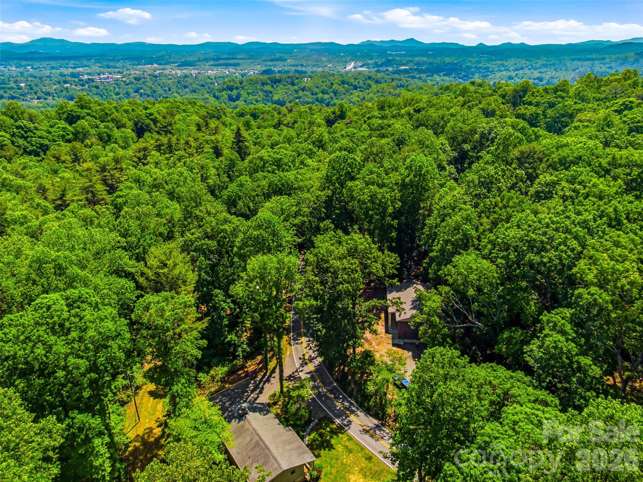 2388 Hebron Road — Hendersonville