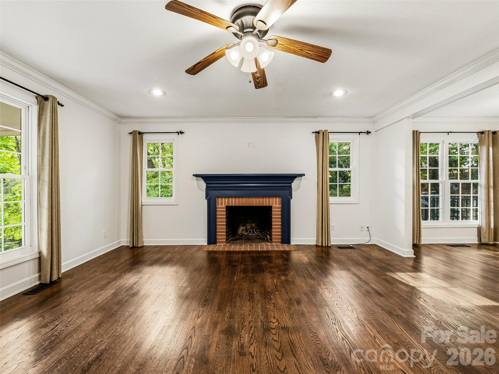 2388 Hebron Road — Hendersonville
