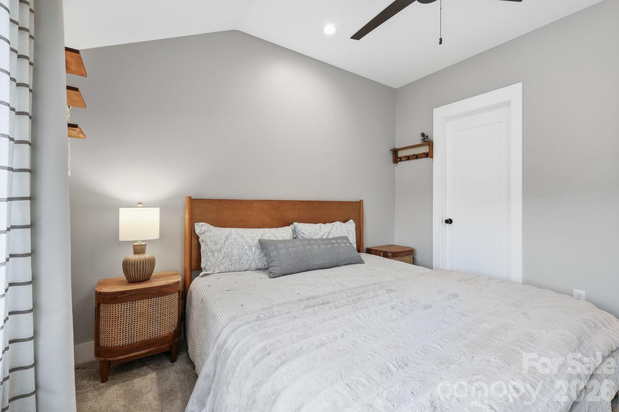 40 Malvern Walk — Asheville