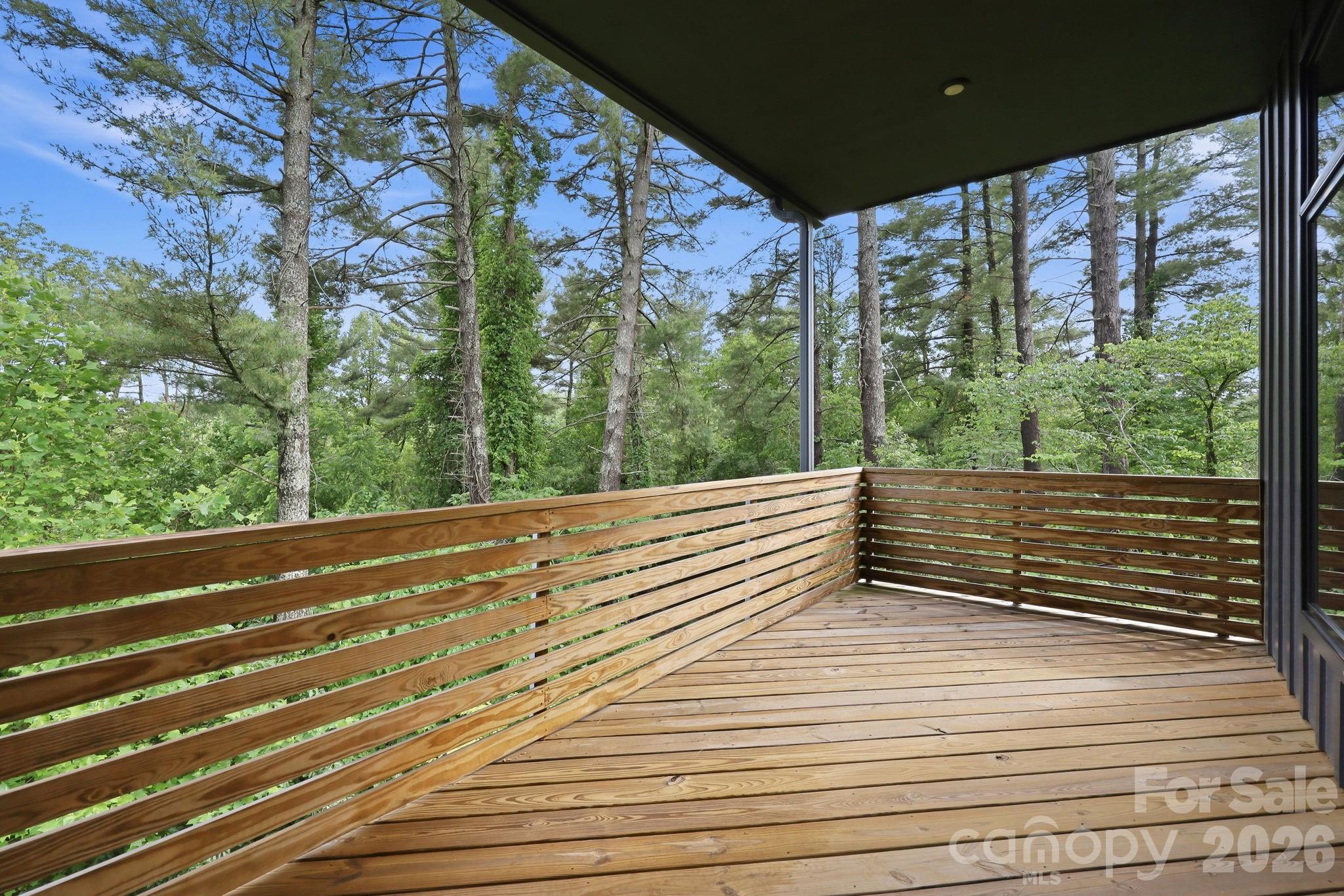 40 Malvern Walk — Asheville