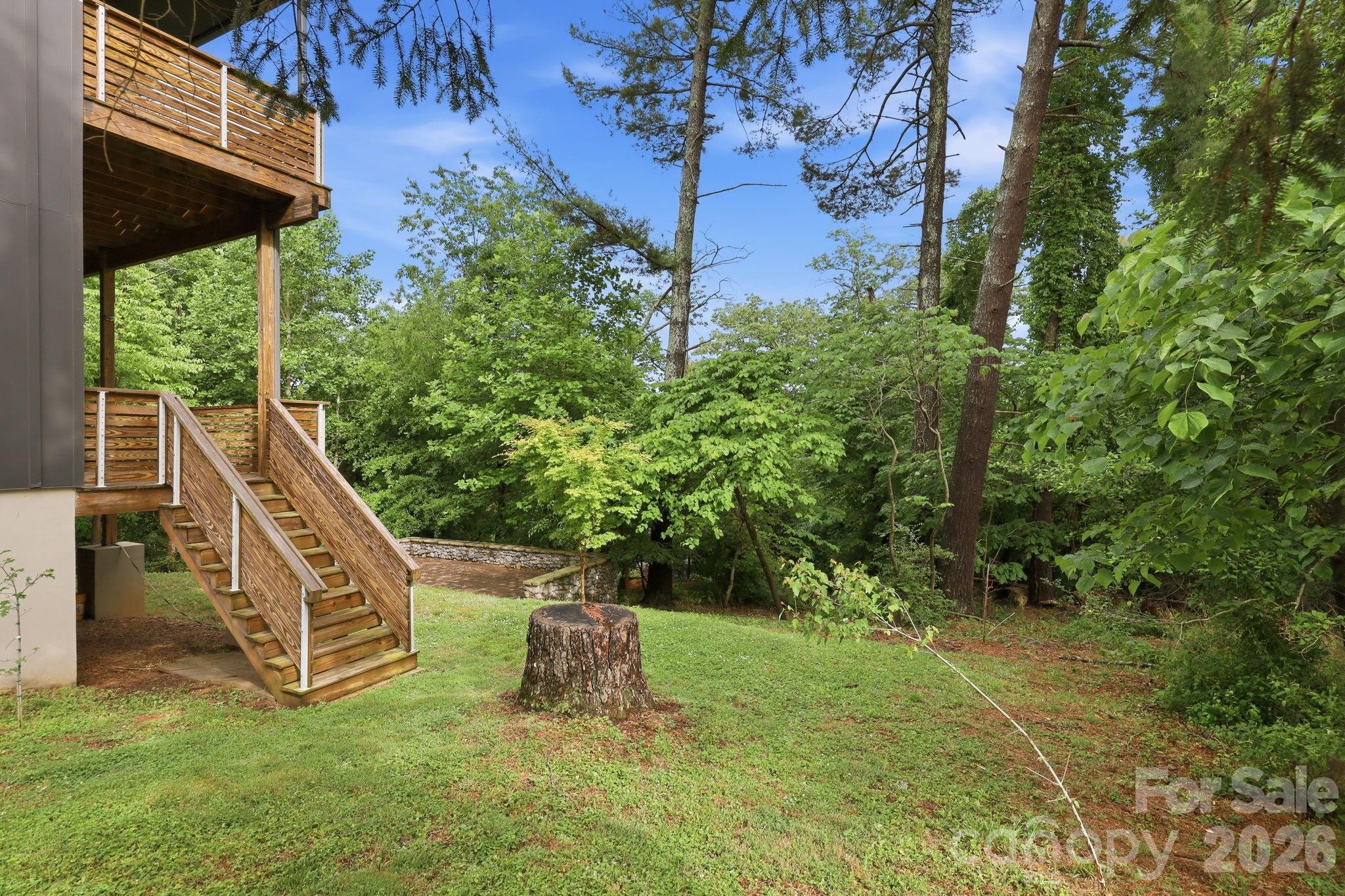 40 Malvern Walk — Asheville